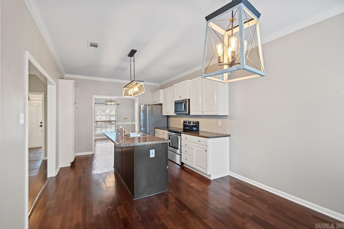 1602 Rodeo Drive Property Photo 13