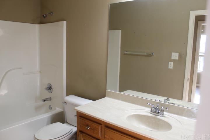 3022 Brenda Drive Property Photo 10