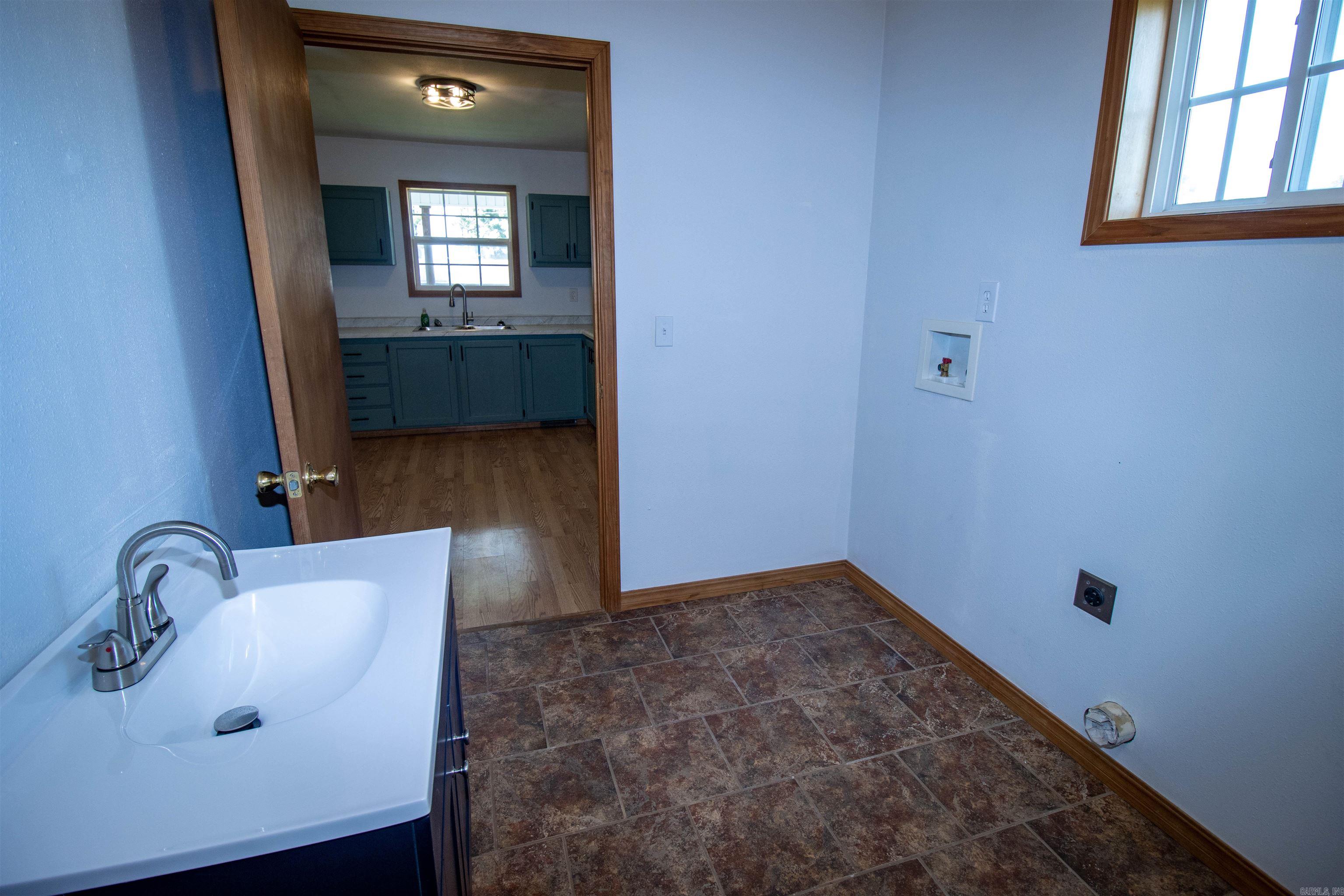 84 Nochols Drive Property Photo 23
