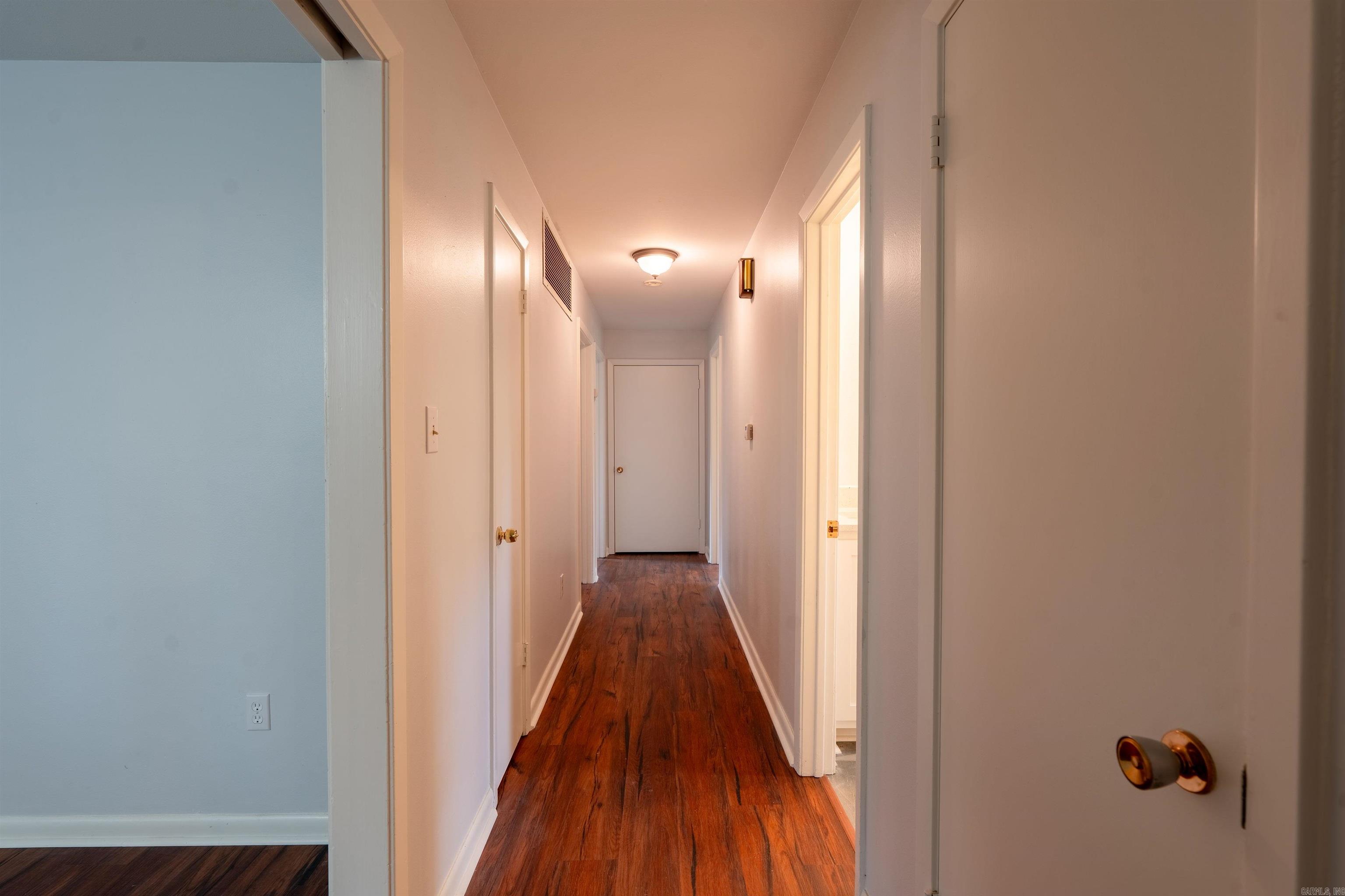 1902 W Arch Property Photo 13