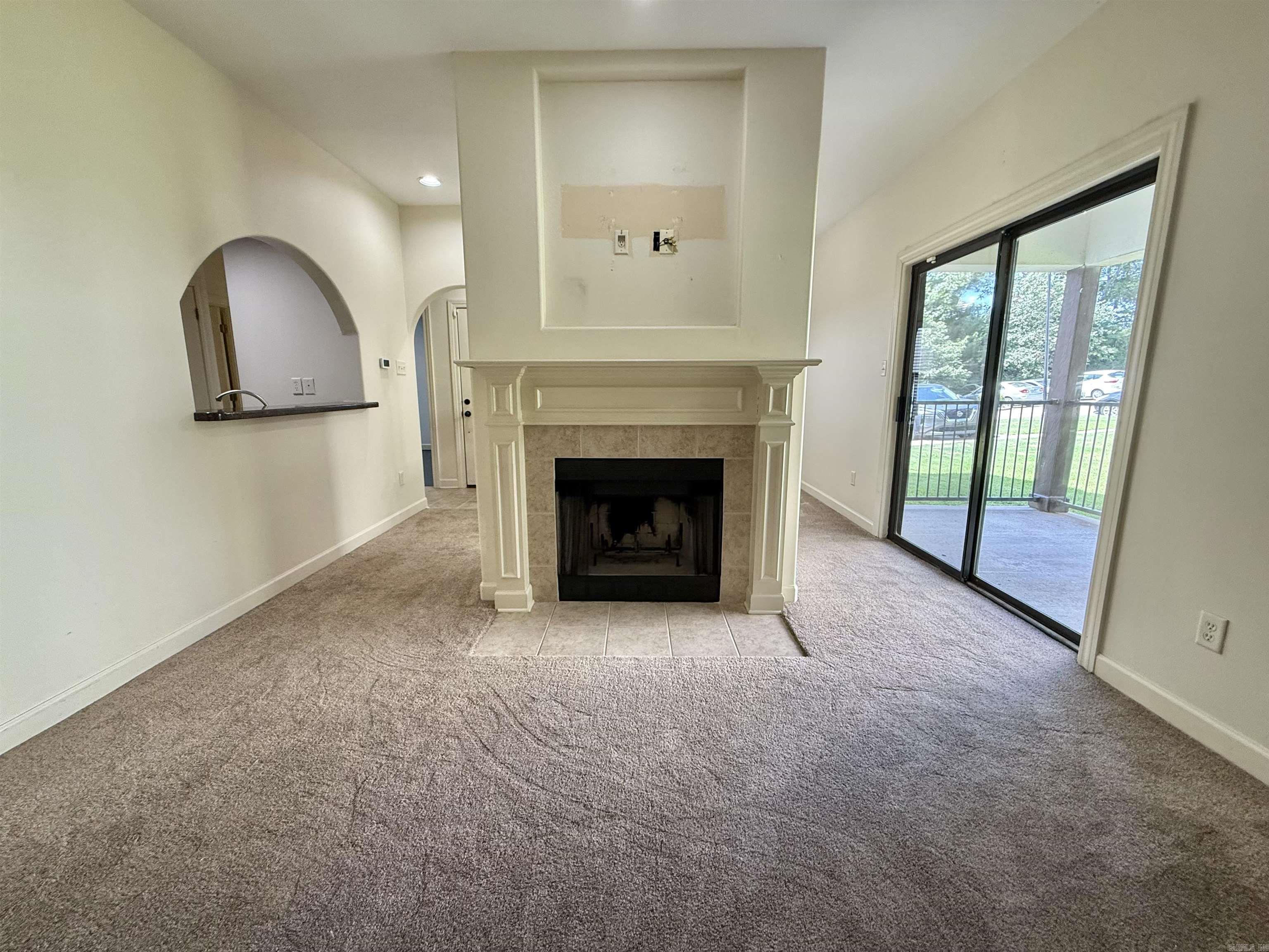301 Kings Row Dr #501 Property Photo 13