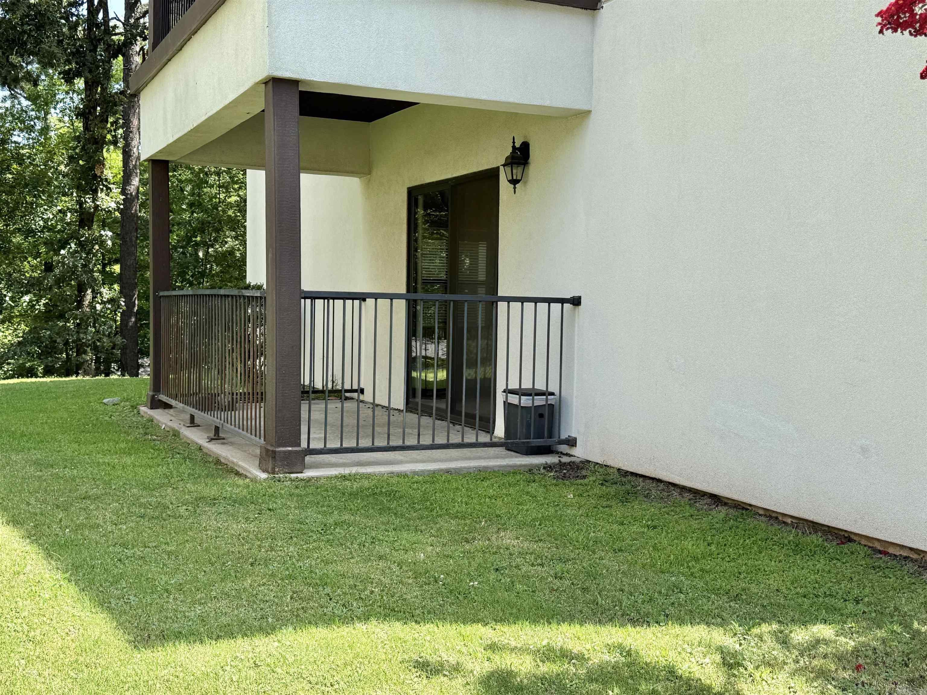301 Kings Row Dr #501 Property Photo 33