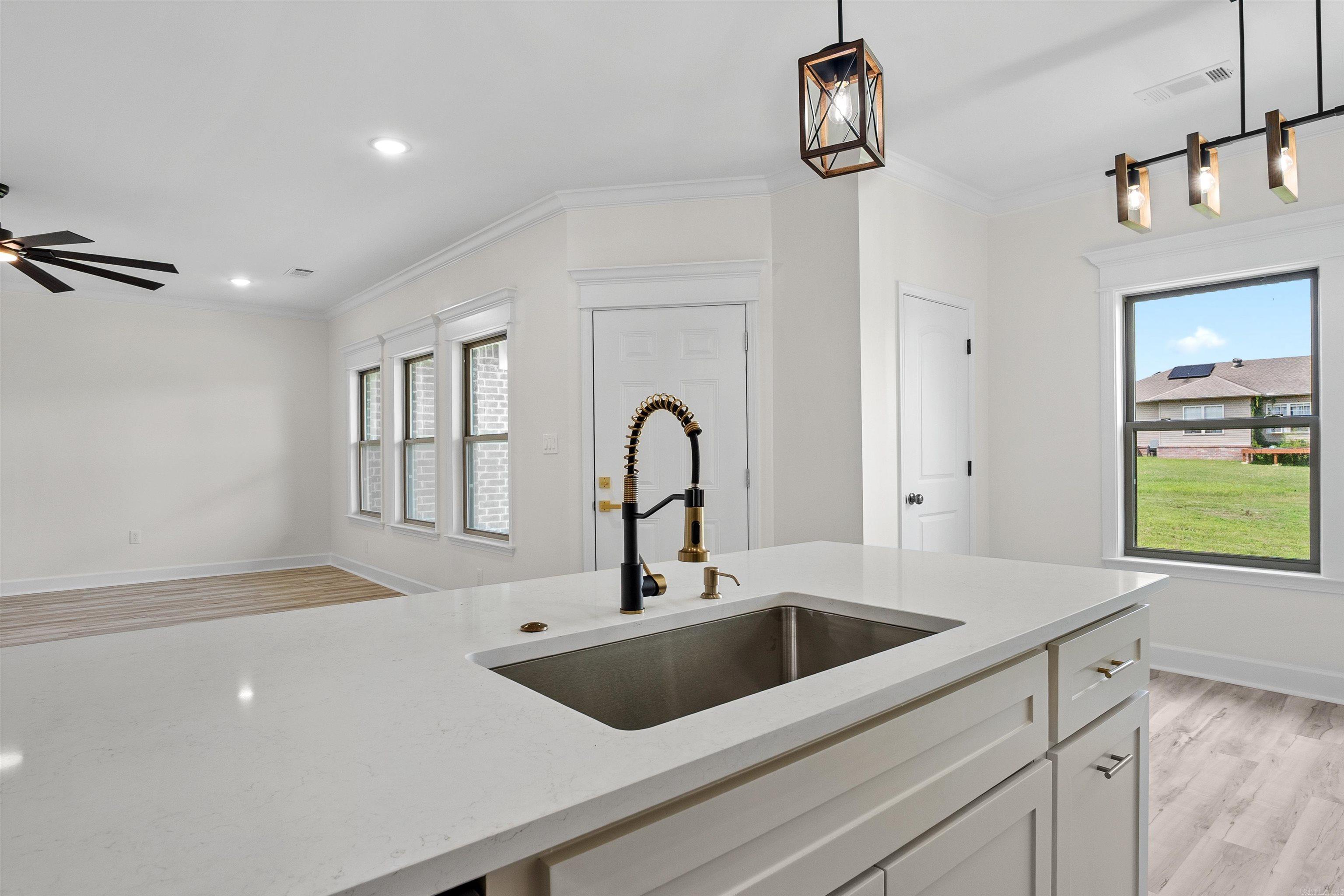517 Madeleine Circle Property Photo 16