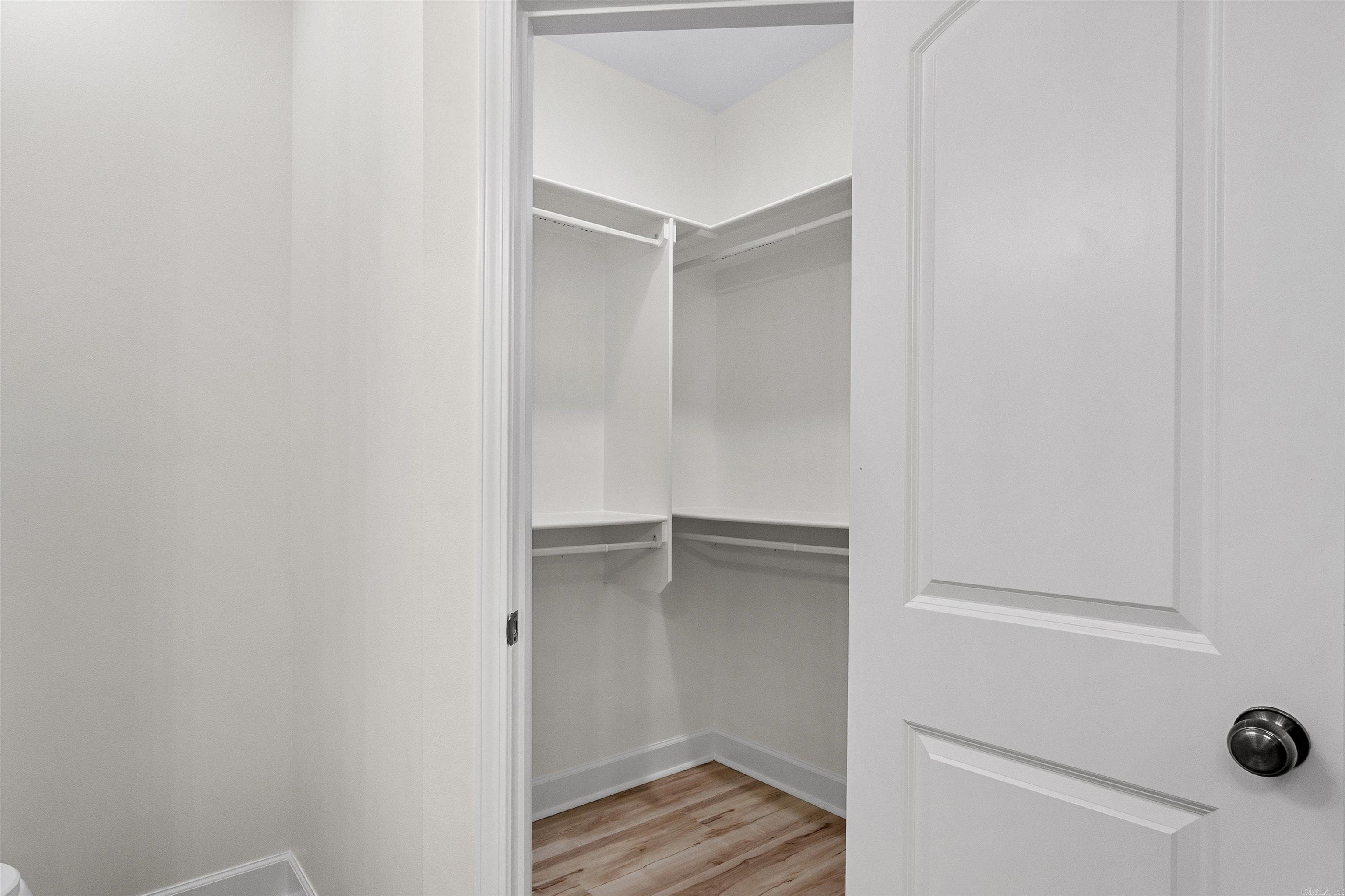 517 Madeleine Circle Property Photo 28