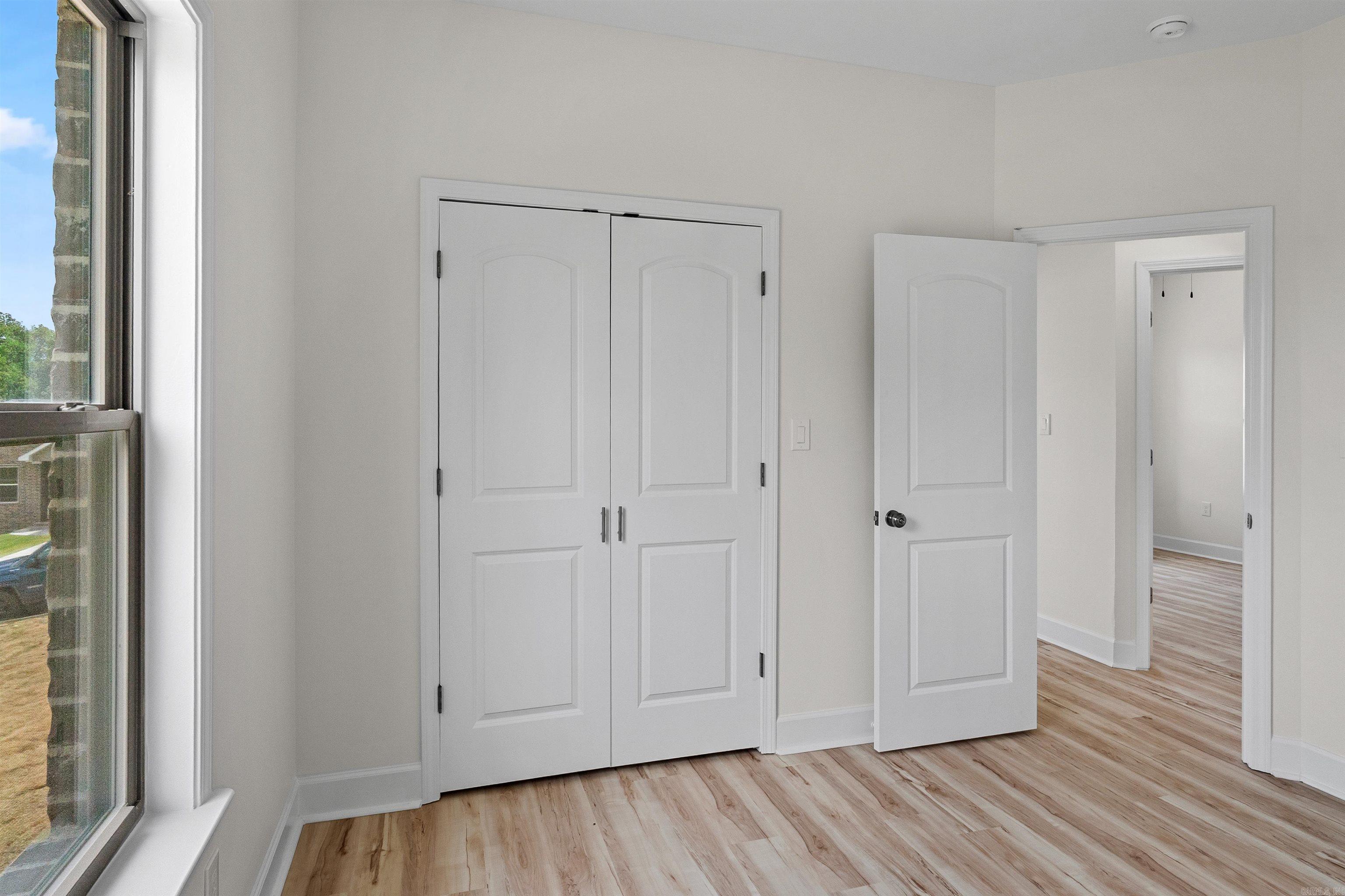 517 Madeleine Circle Property Photo 36