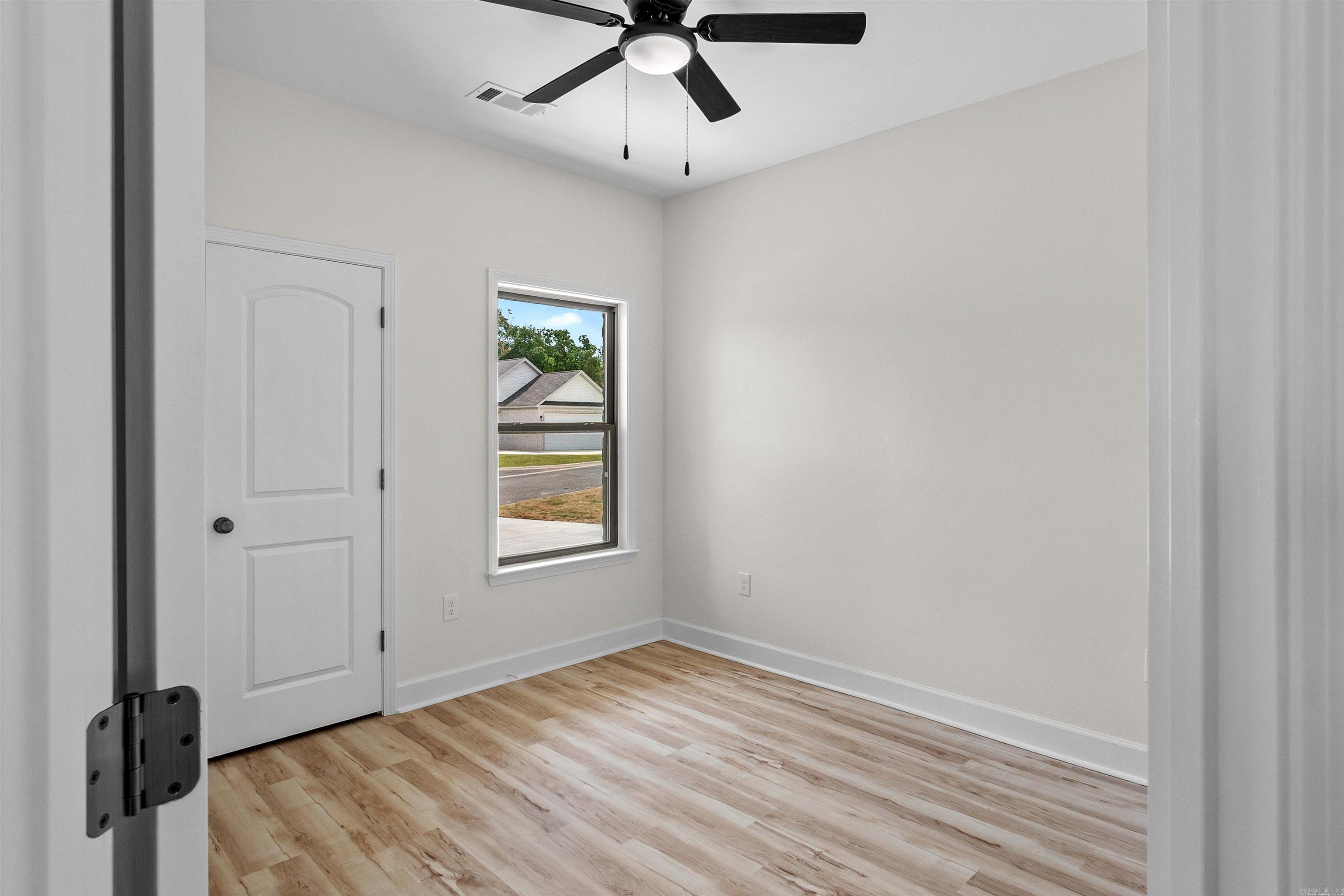 517 Madeleine Circle Property Photo 37