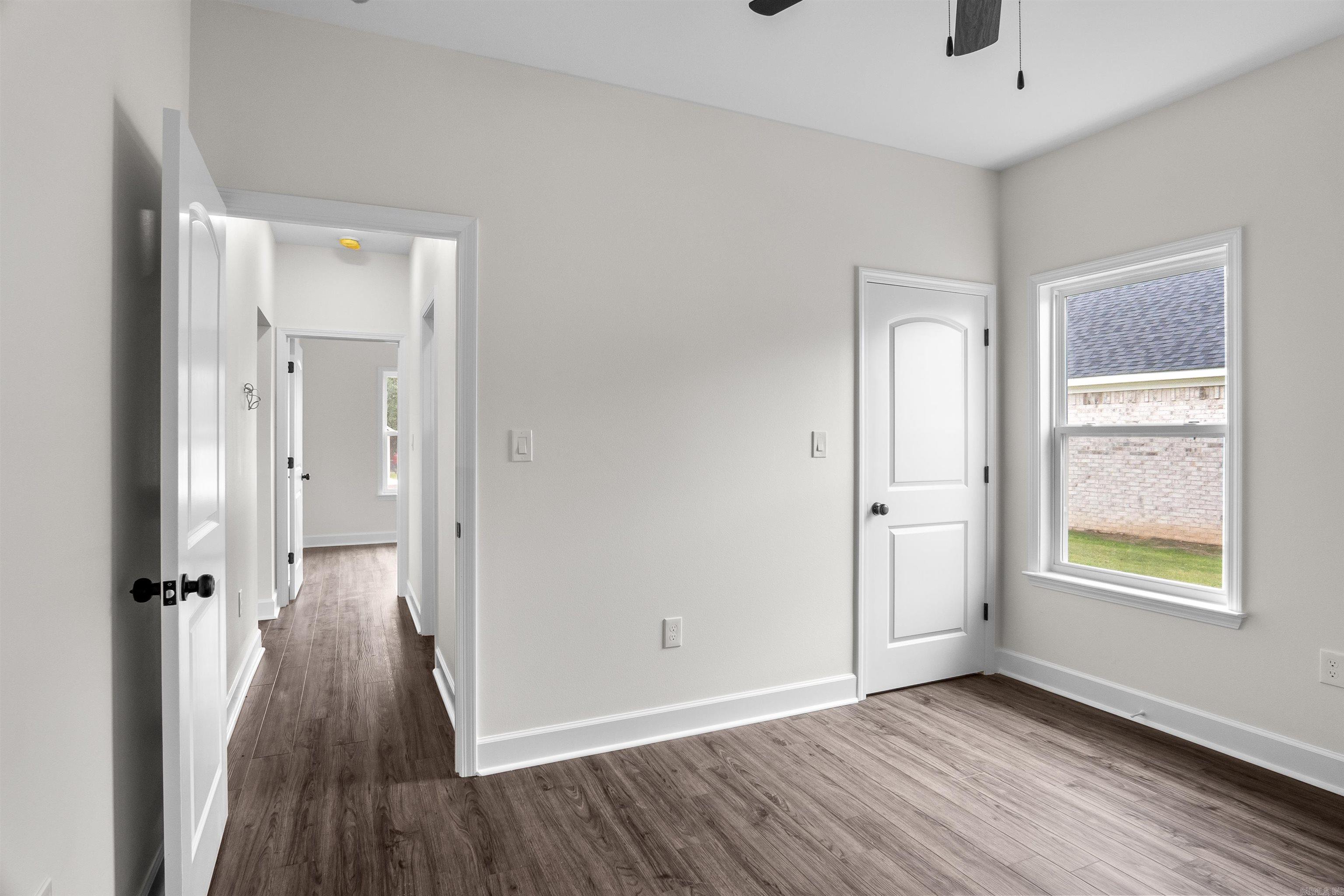 515 Madeleine Circle Property Photo 30