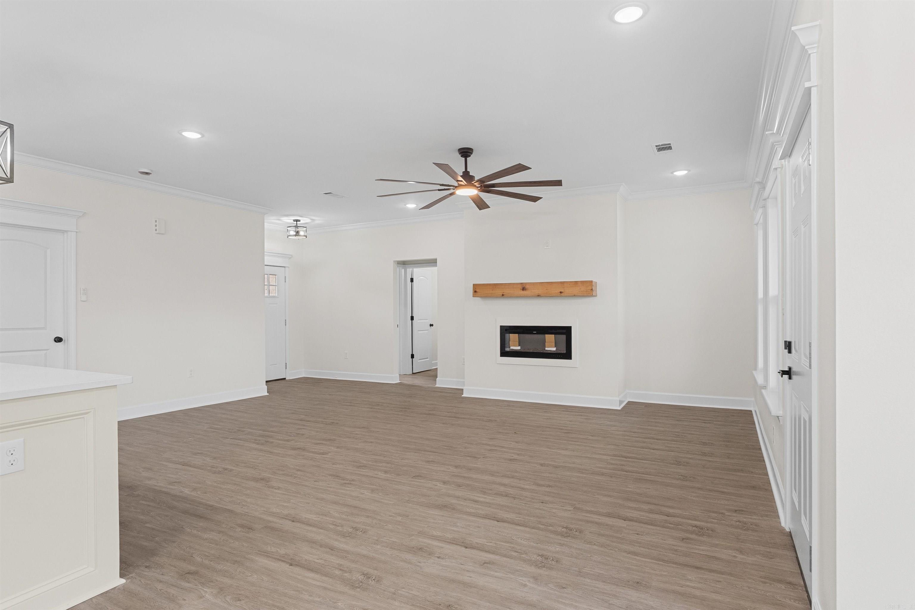 513 Madeleine Circle Property Photo 21