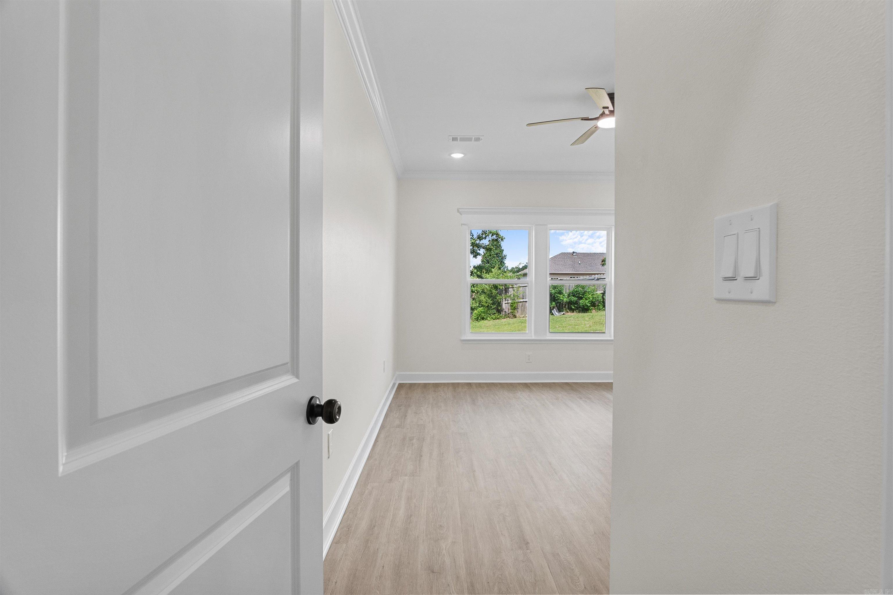 513 Madeleine Circle Property Photo 28
