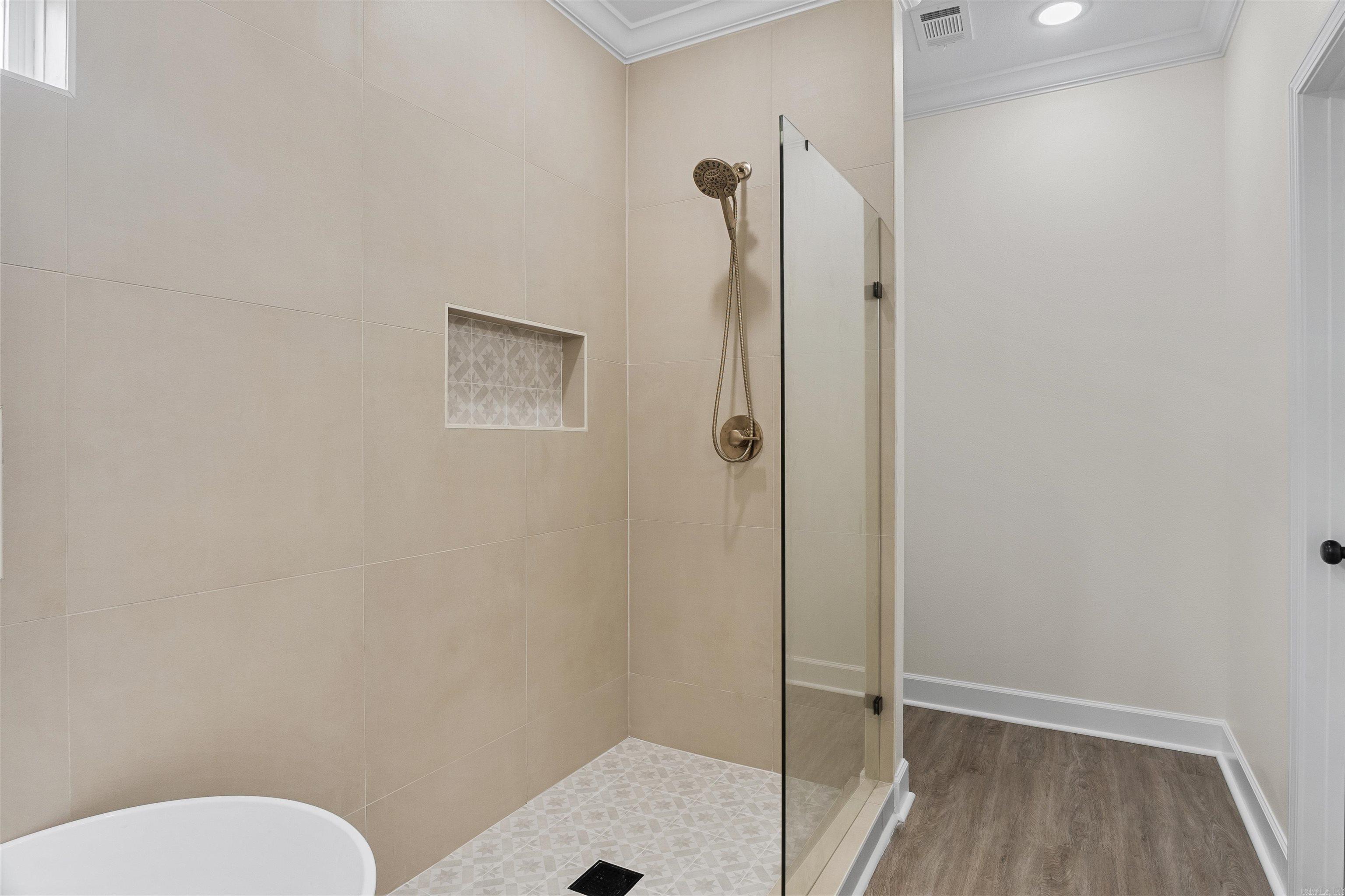 513 Madeleine Circle Property Photo 34