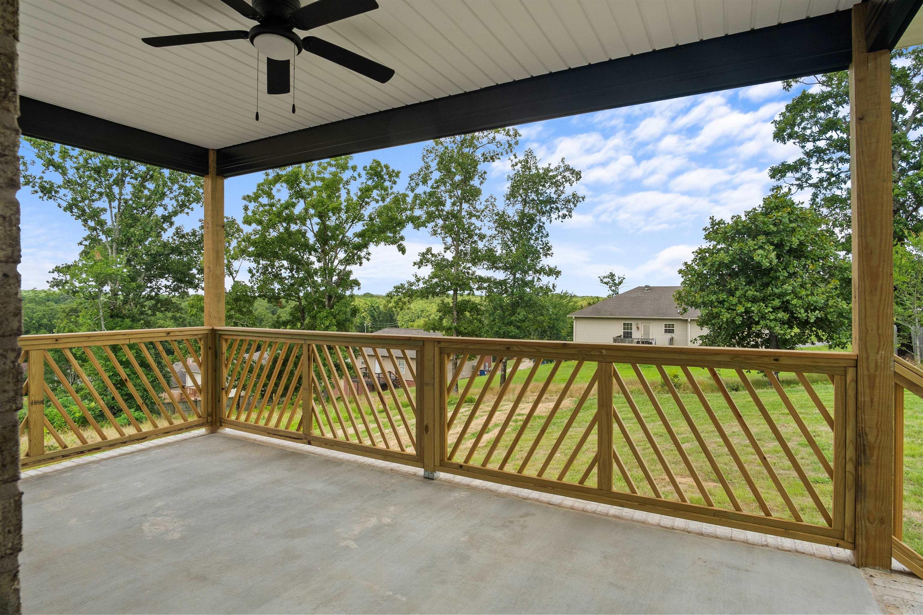 513 Madeleine Circle Property Photo 46