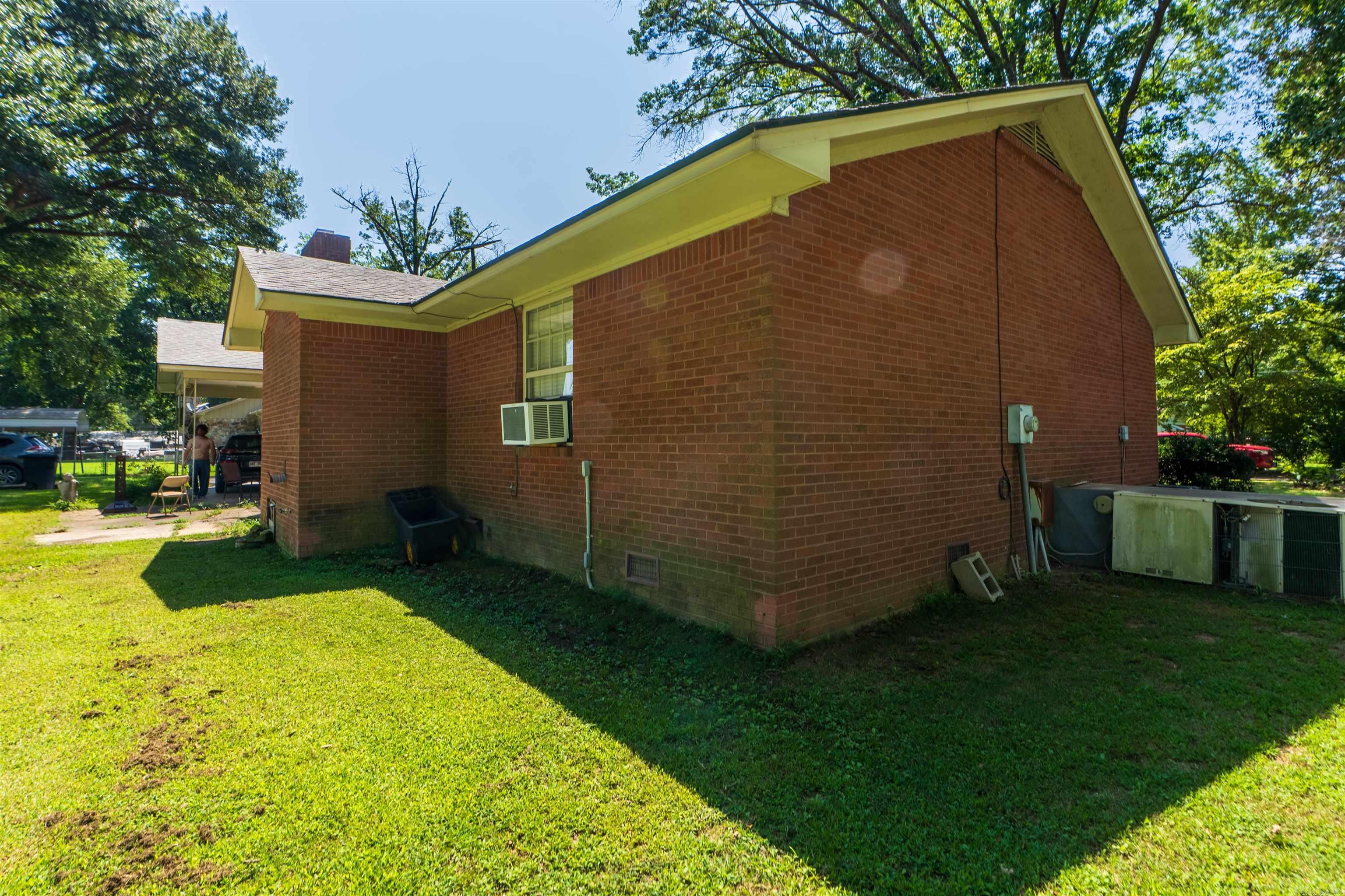 98 Lee Road 306 Road Property Photo 8