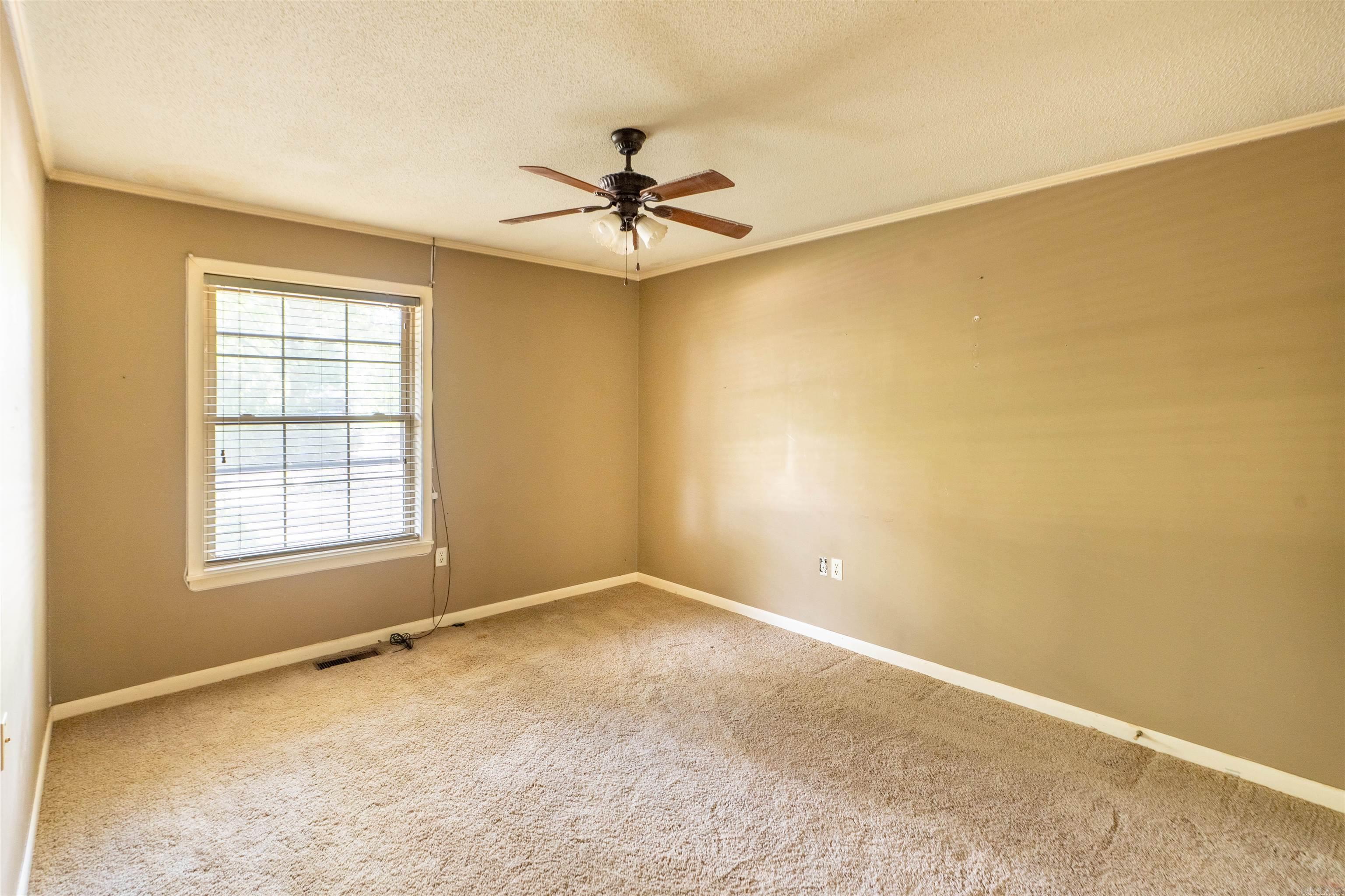 98 Lee Road 306 Road Property Photo 16