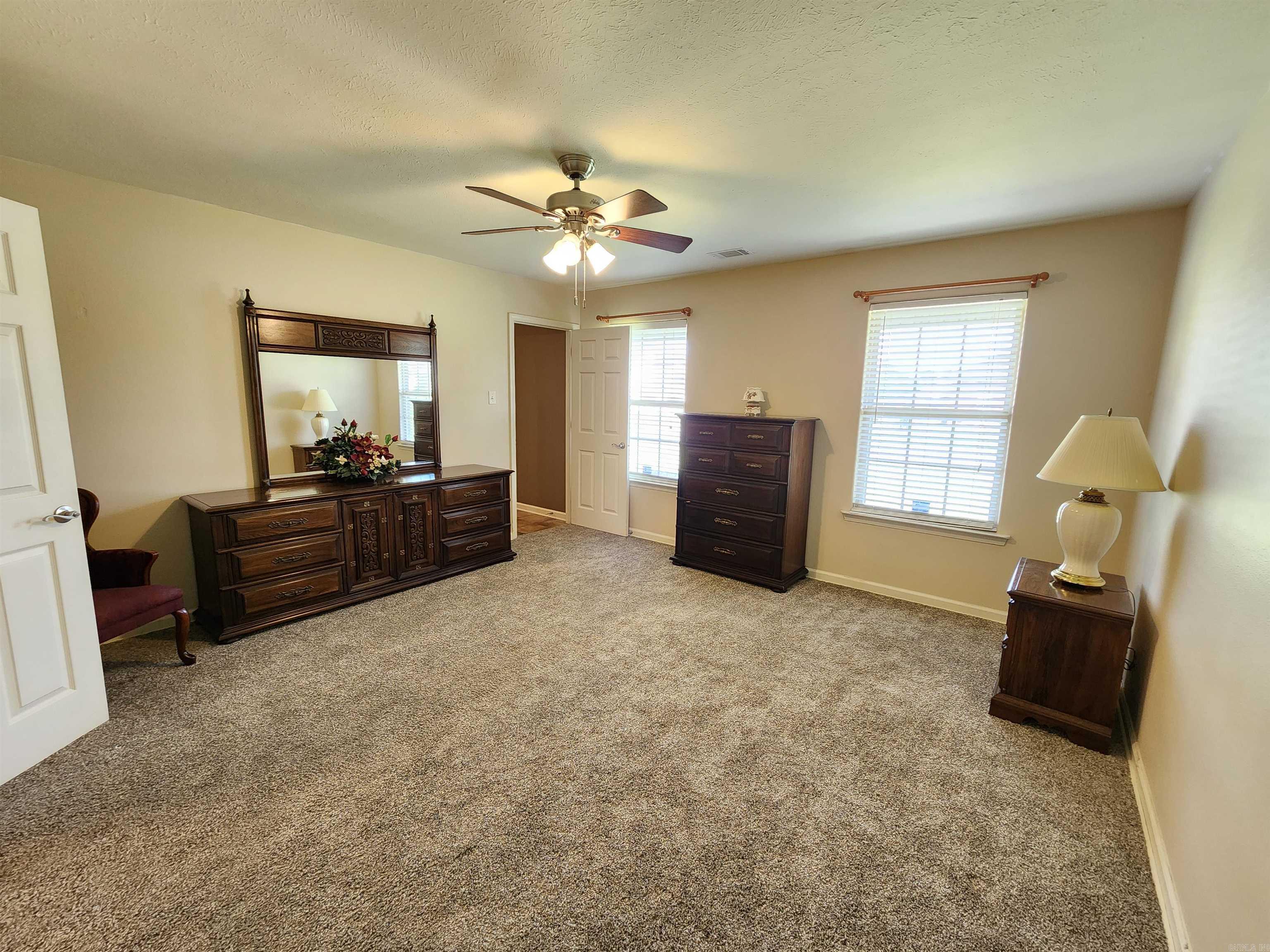 108 Meadows Lane Property Photo 18