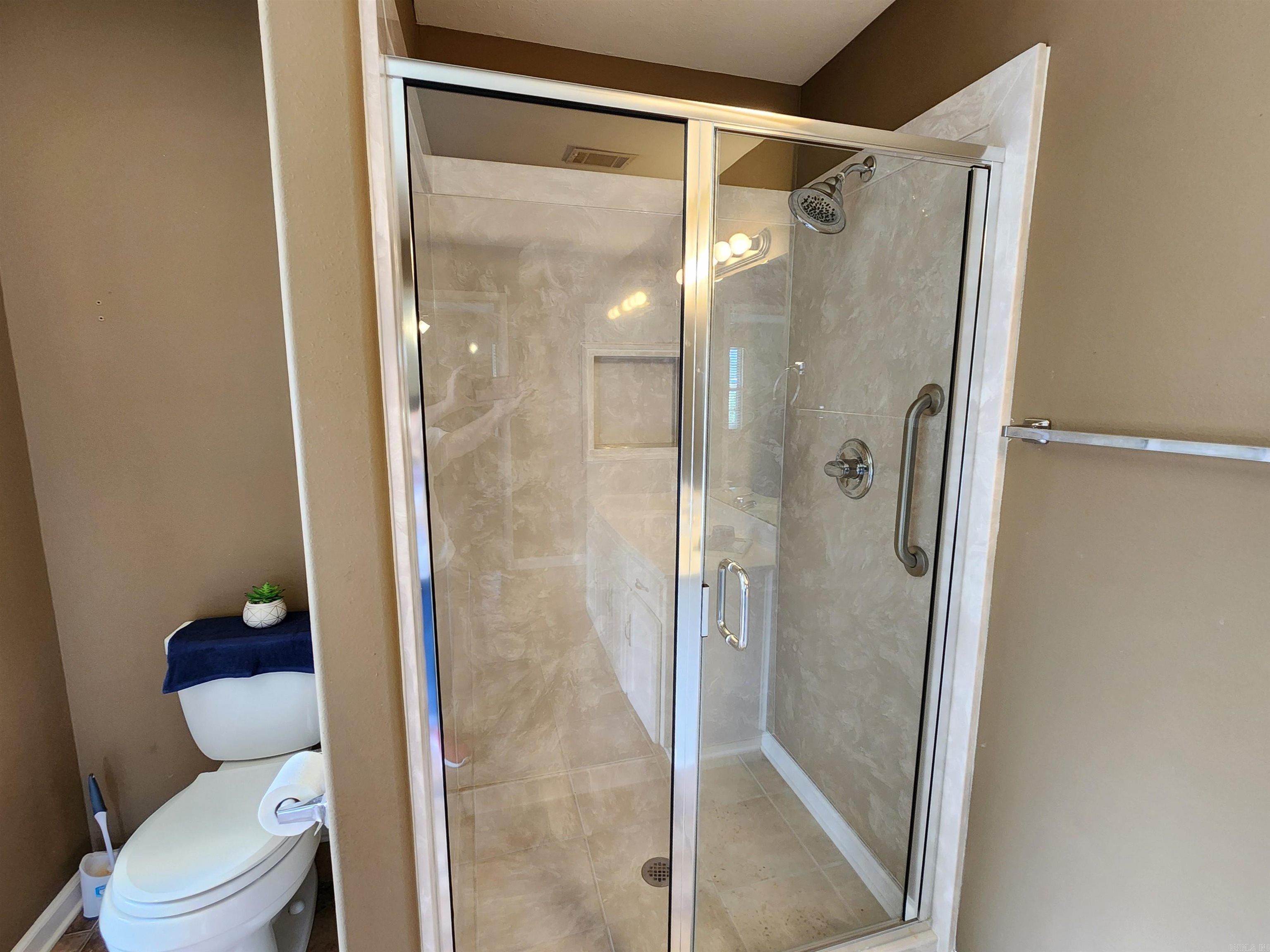 108 Meadows Lane Property Photo 22