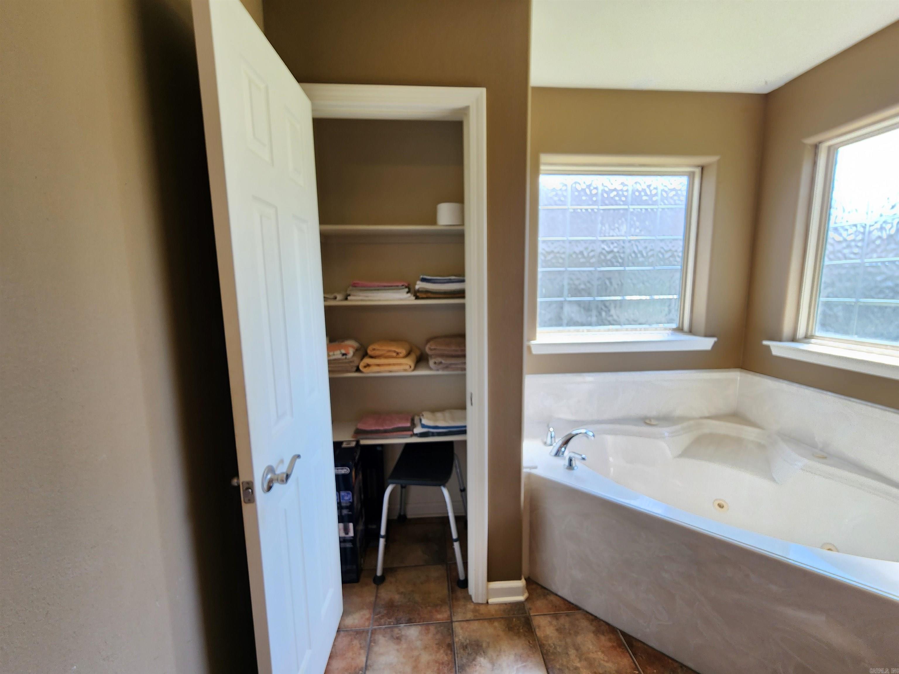 108 Meadows Lane Property Photo 25