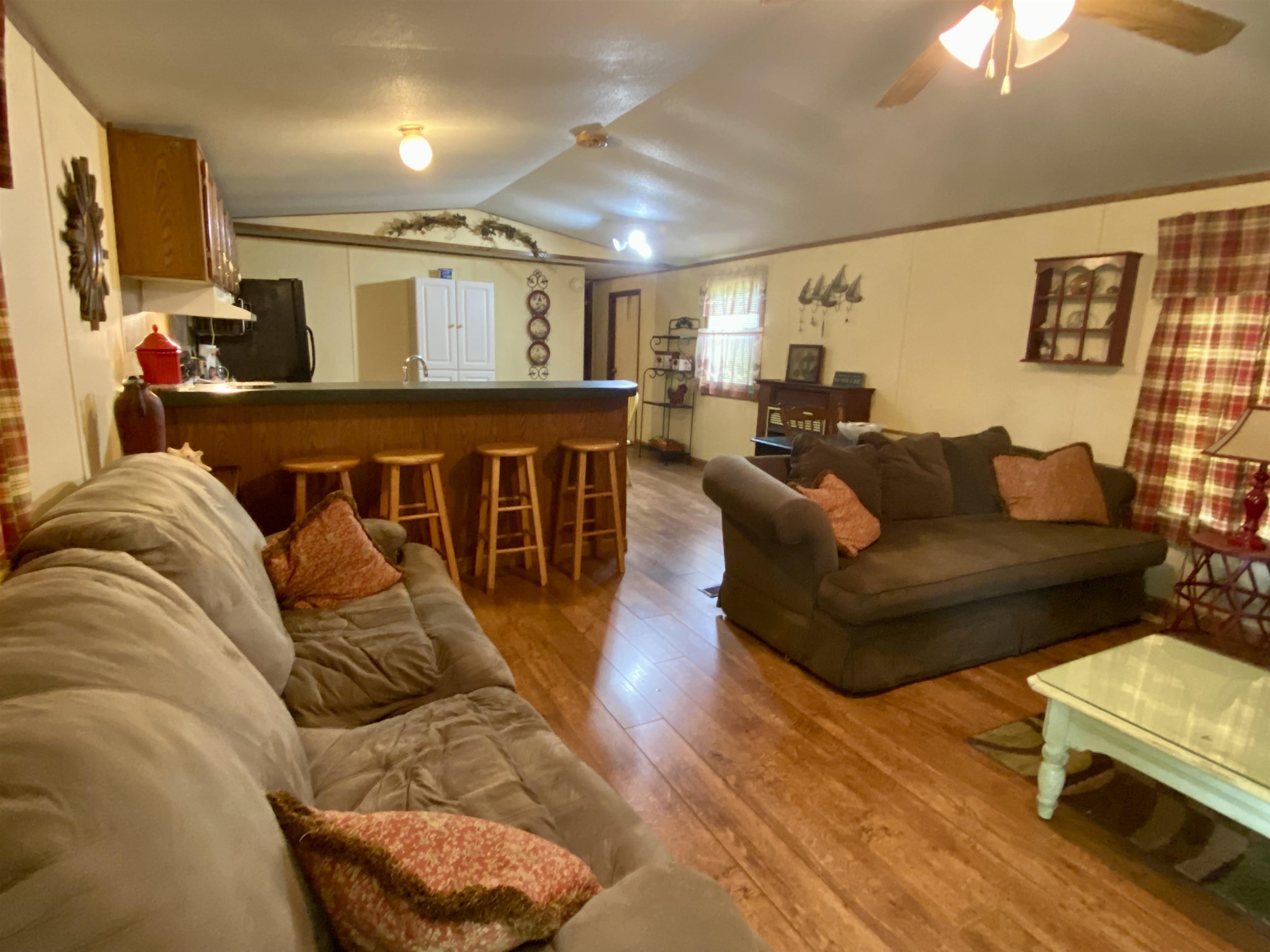 654 Cr 137 Property Photo 4