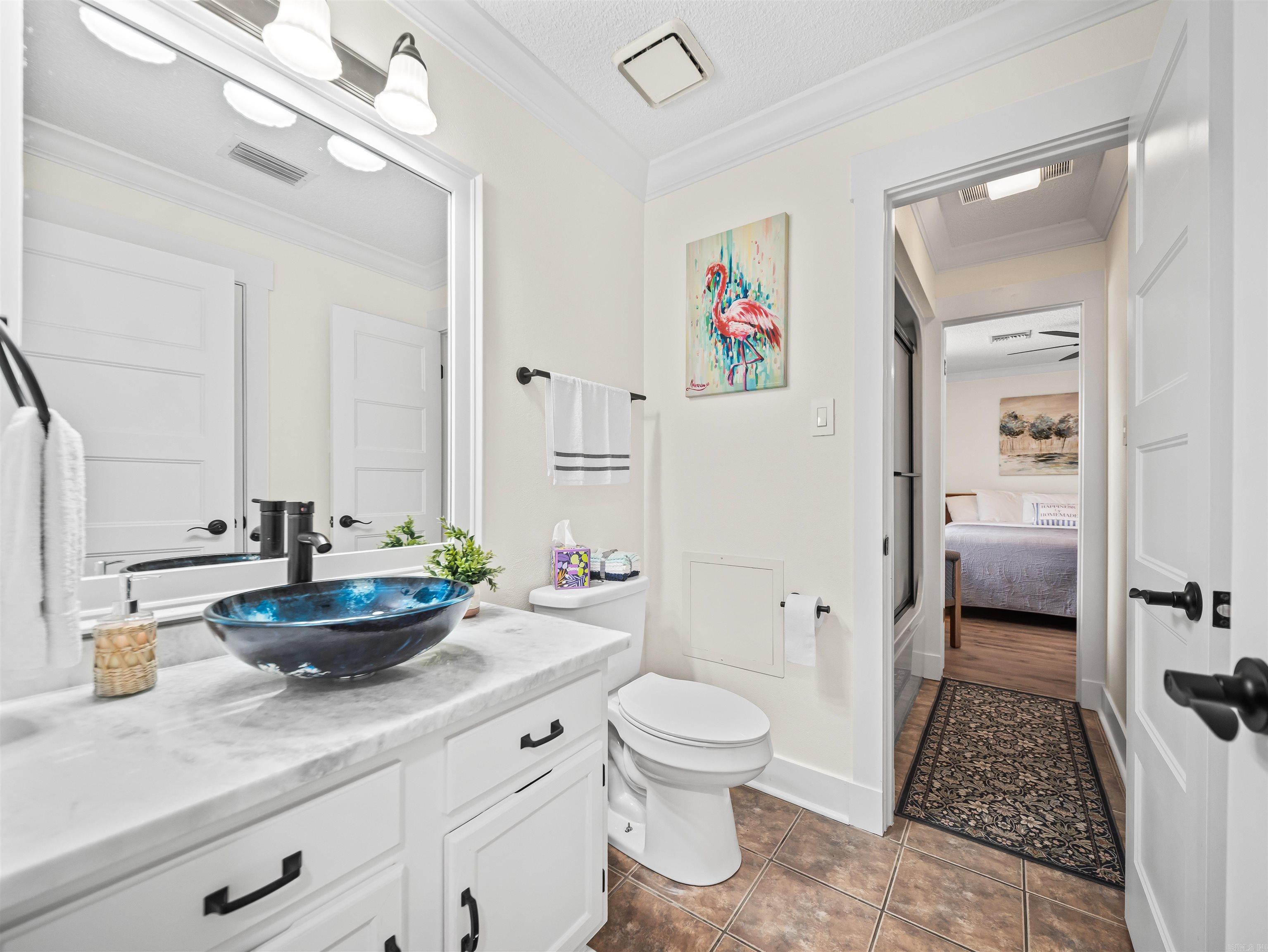 5371 Central Avenue 6i Property Photo 10