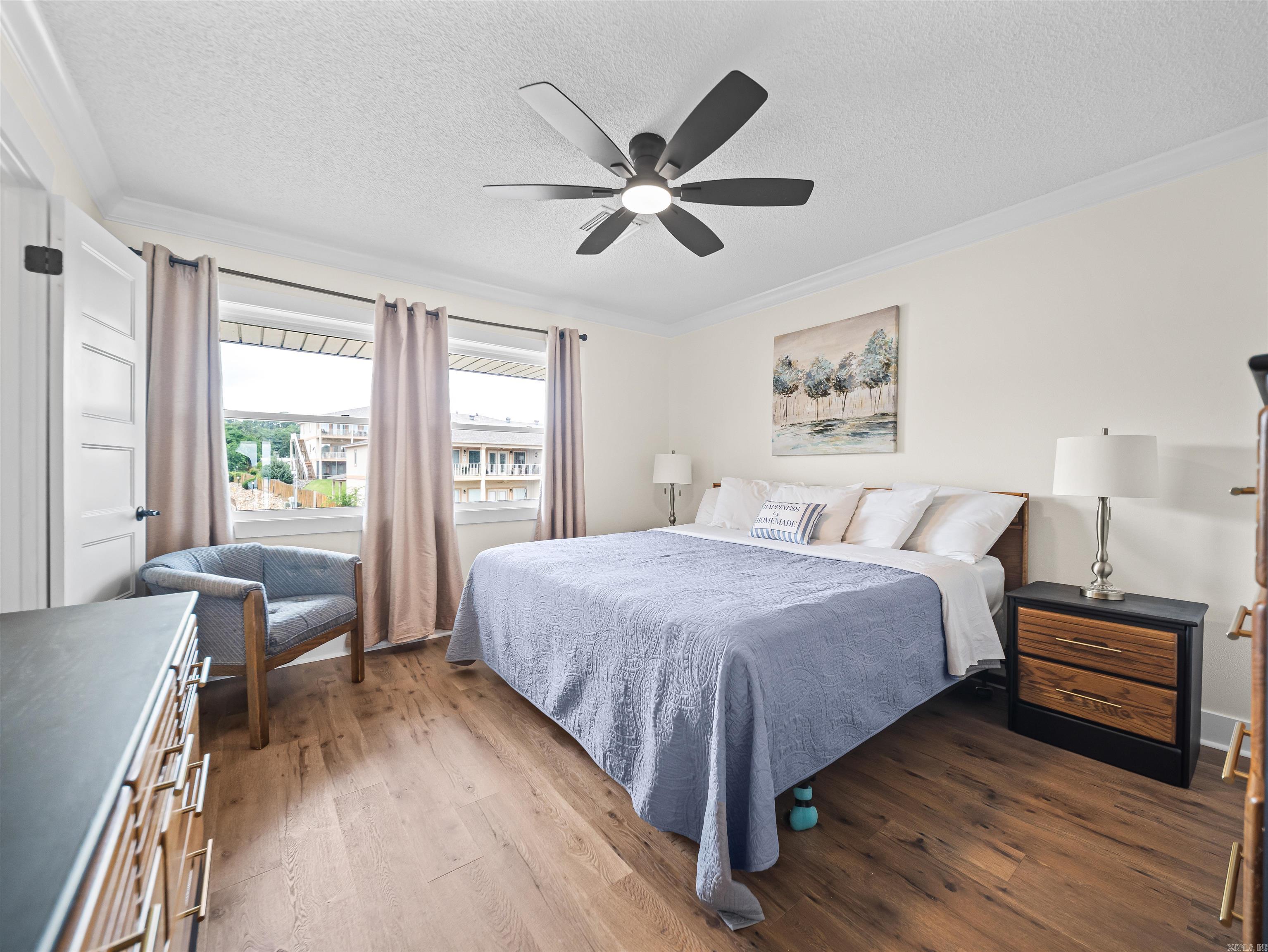 5371 Central Avenue 6i Property Photo 13