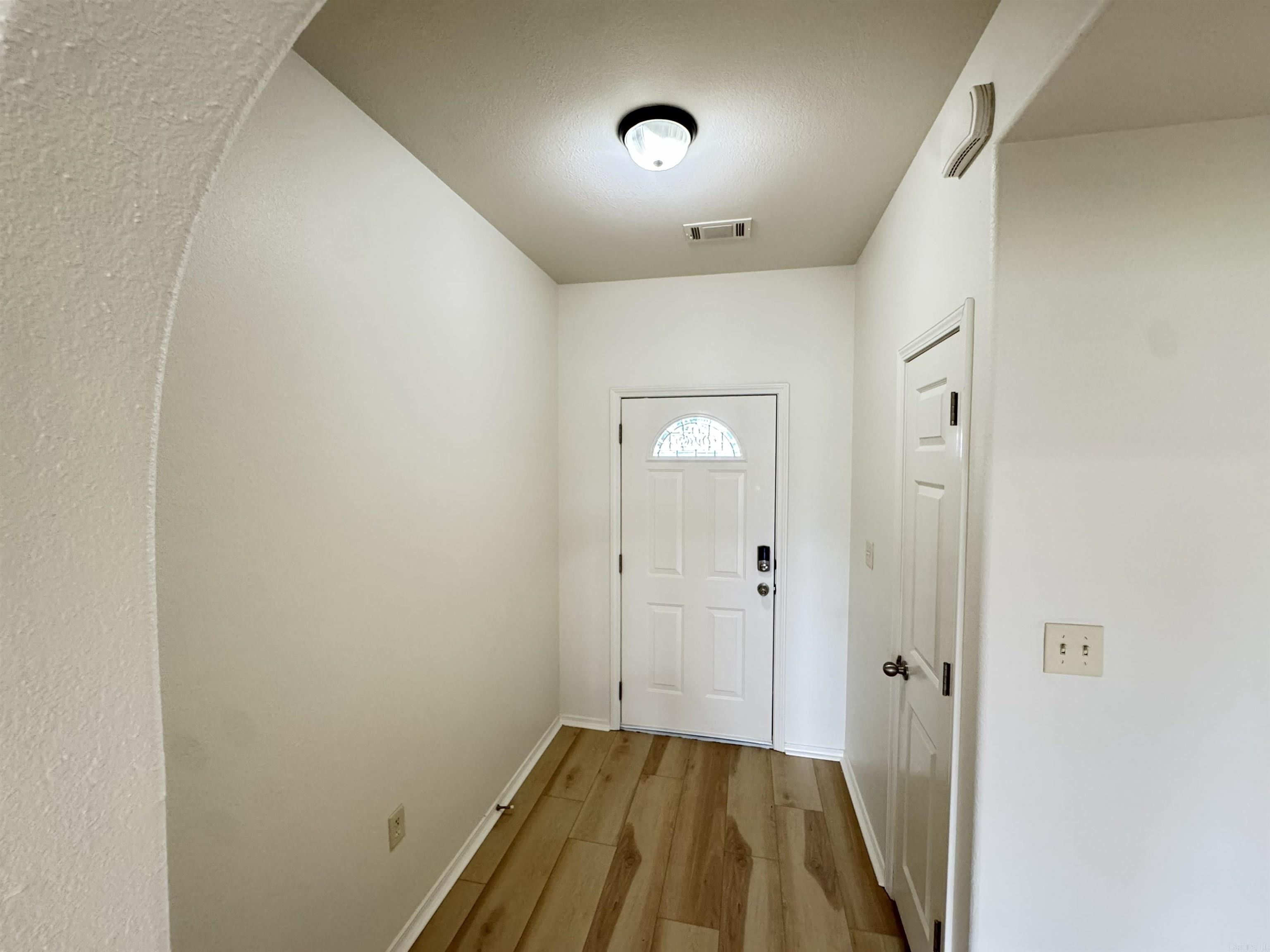 18 Apricot Property Photo 3