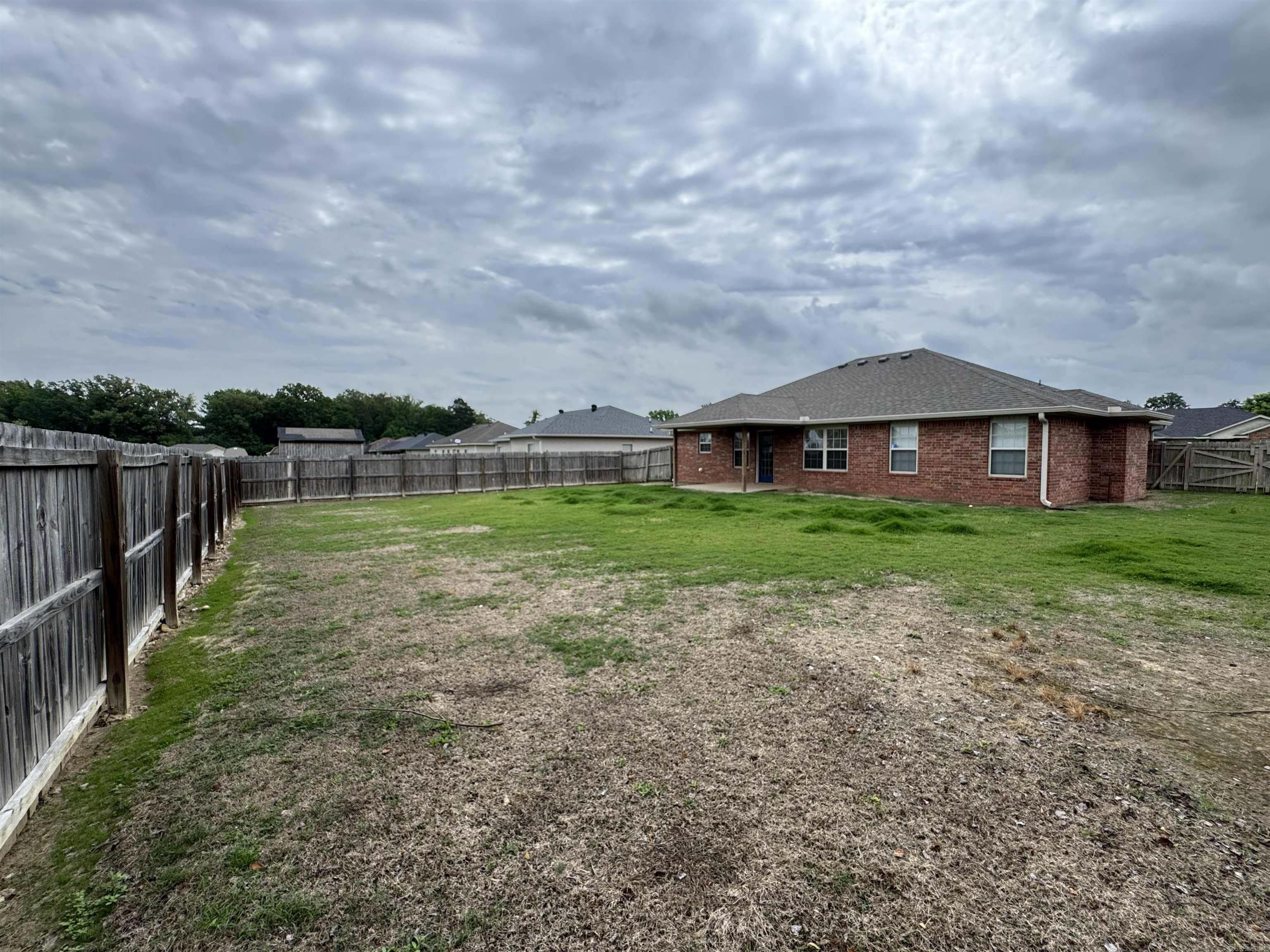 18 Apricot Property Photo 25