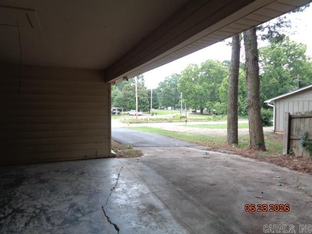 2318 W Lakeview Property Photo 4