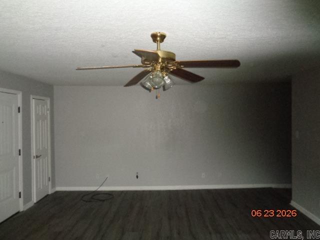 2318 W Lakeview Property Photo 8