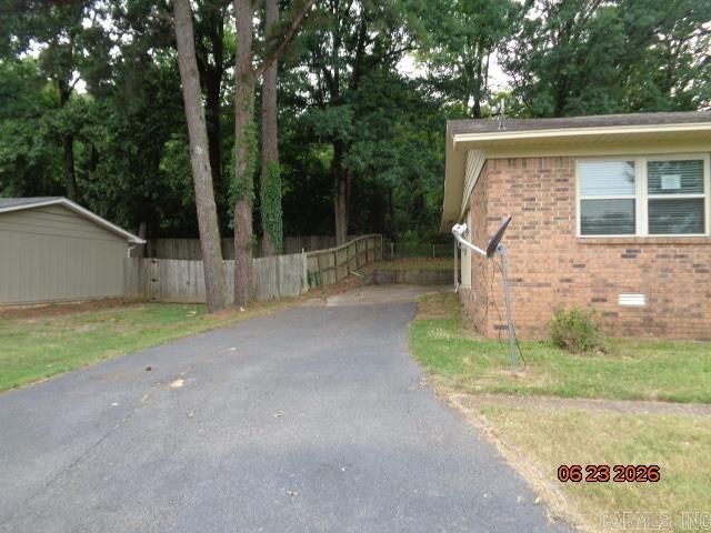 2318 W Lakeview Property Photo 23