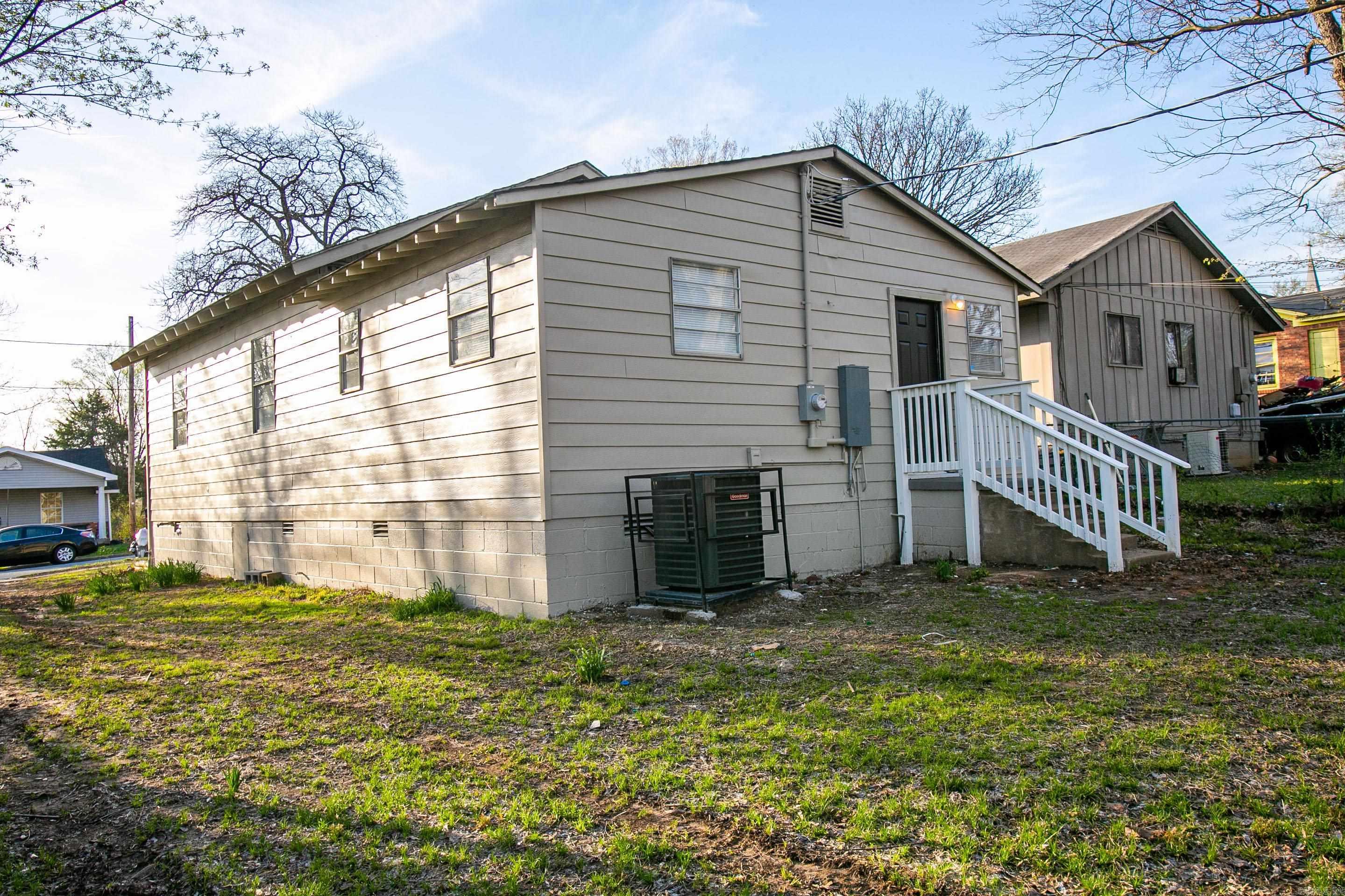 3119 S Izard Street Property Photo 14