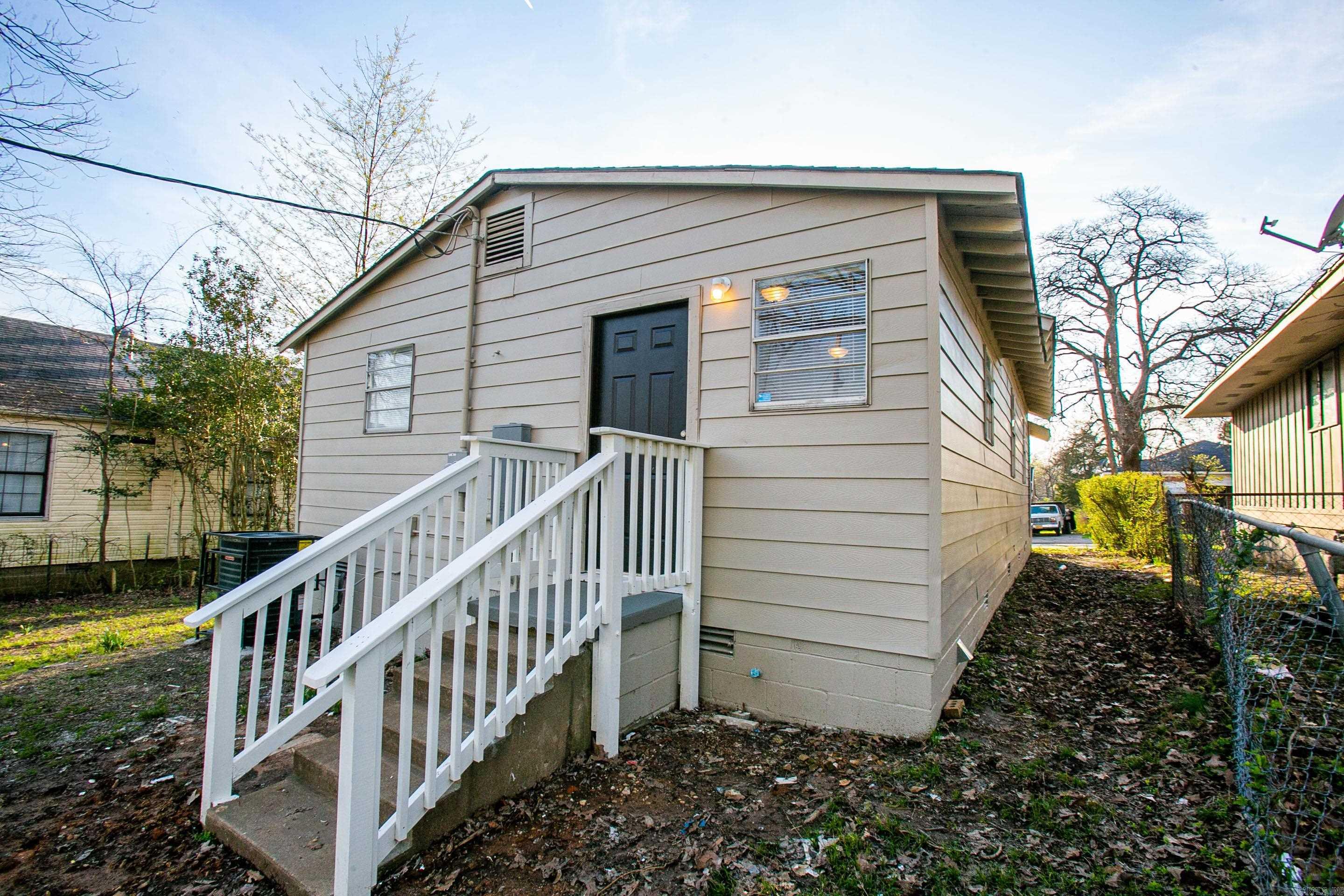 3119 S Izard Street Property Photo 16