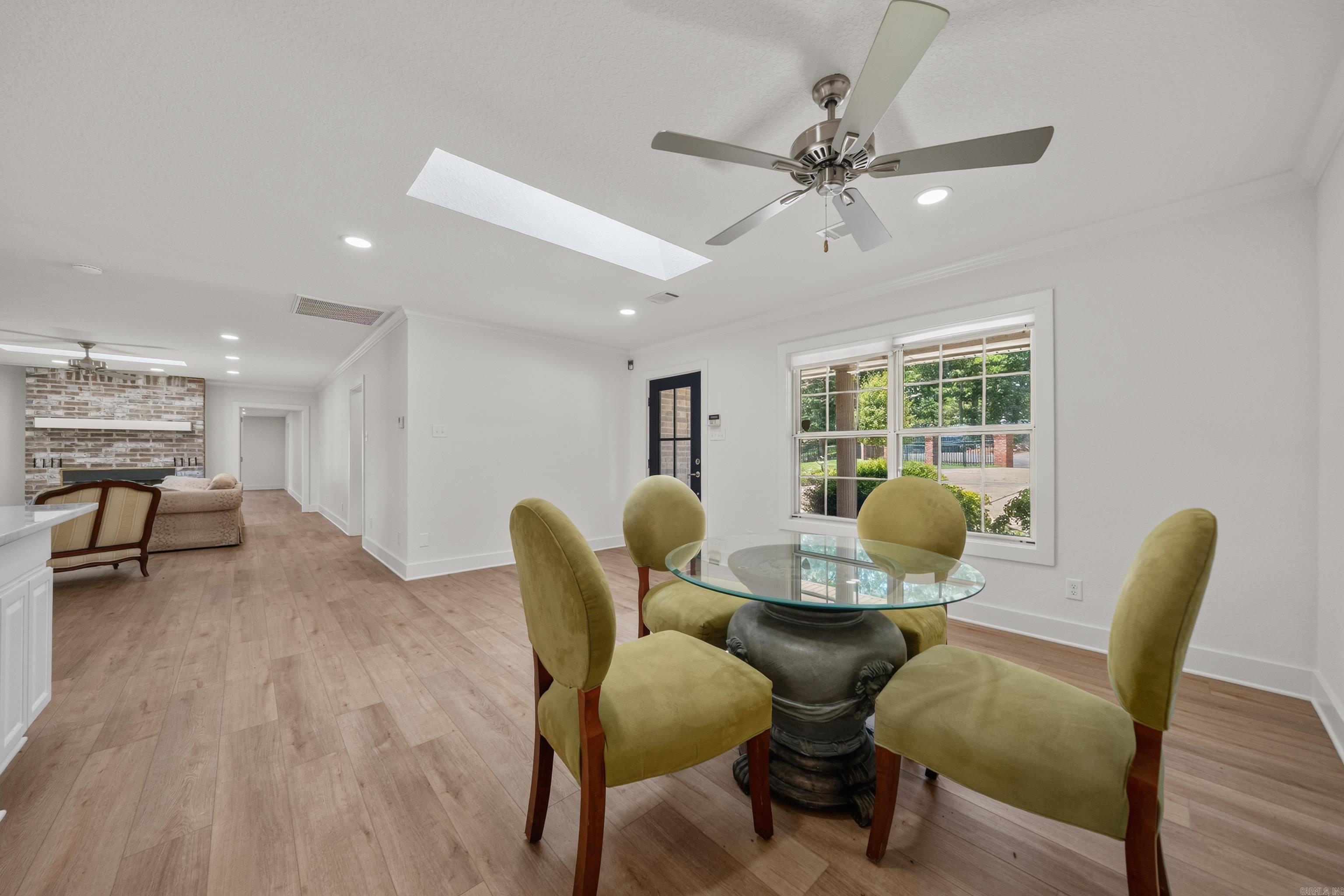 164 Riverside Drive Property Photo 9