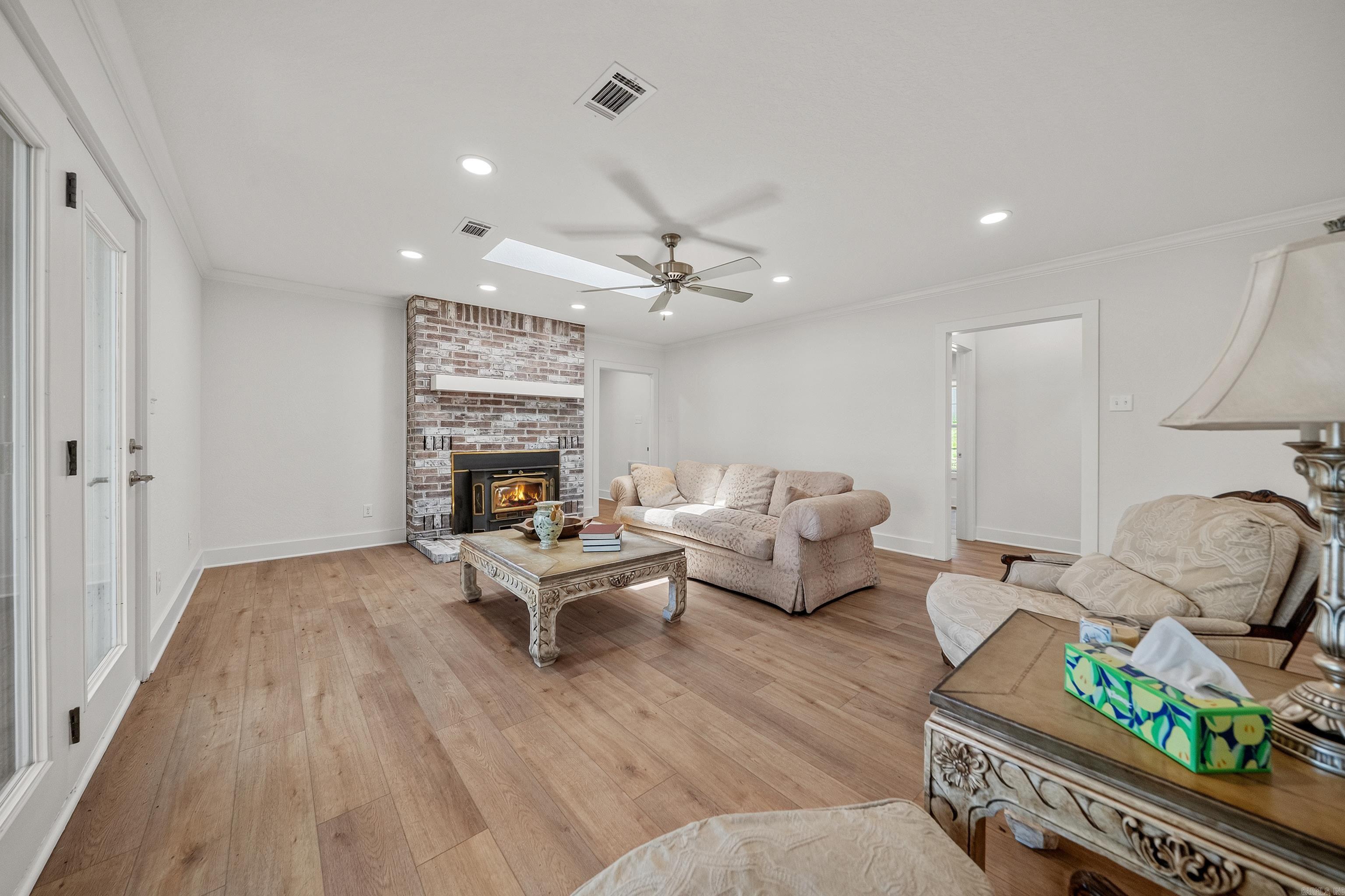 164 Riverside Drive Property Photo 13