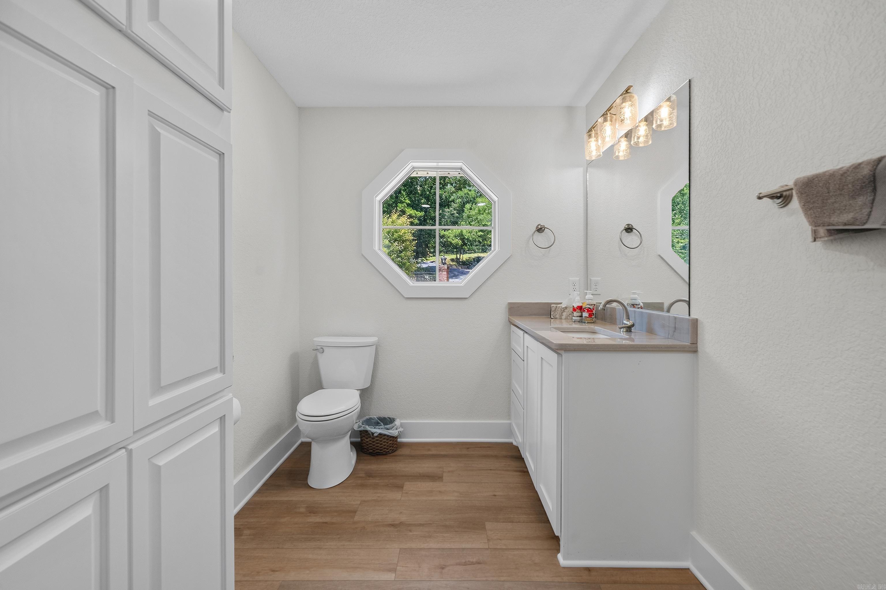 164 Riverside Drive Property Photo 16