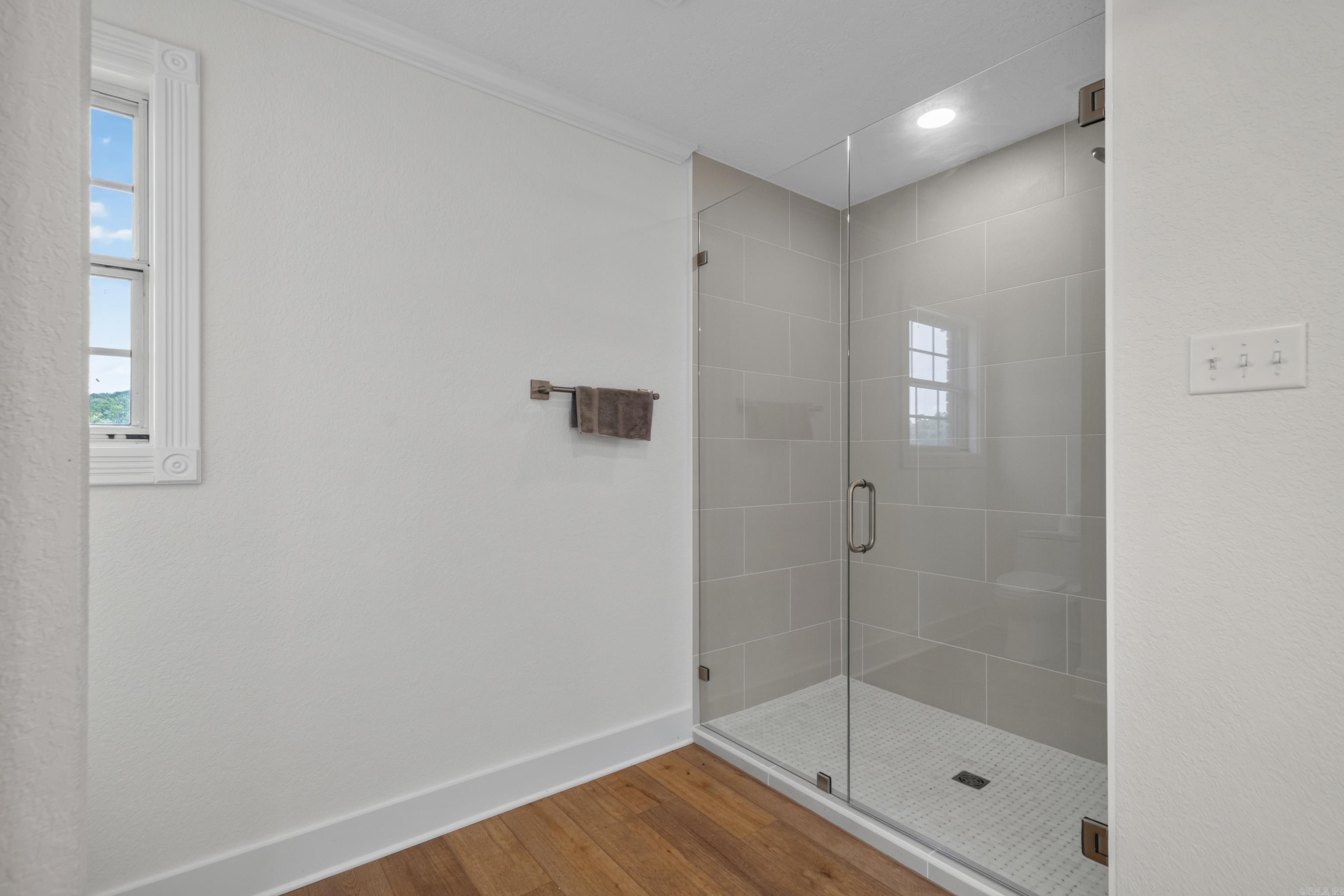 164 Riverside Drive Property Photo 33