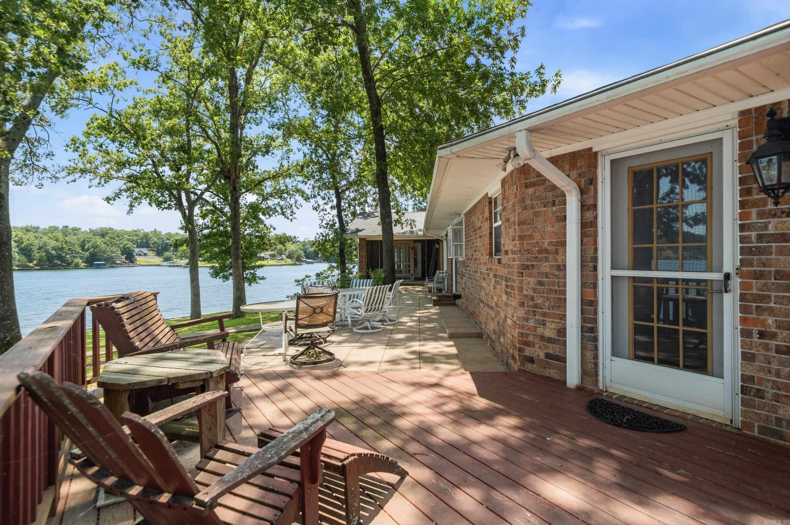 164 Riverside Drive Property Photo 40