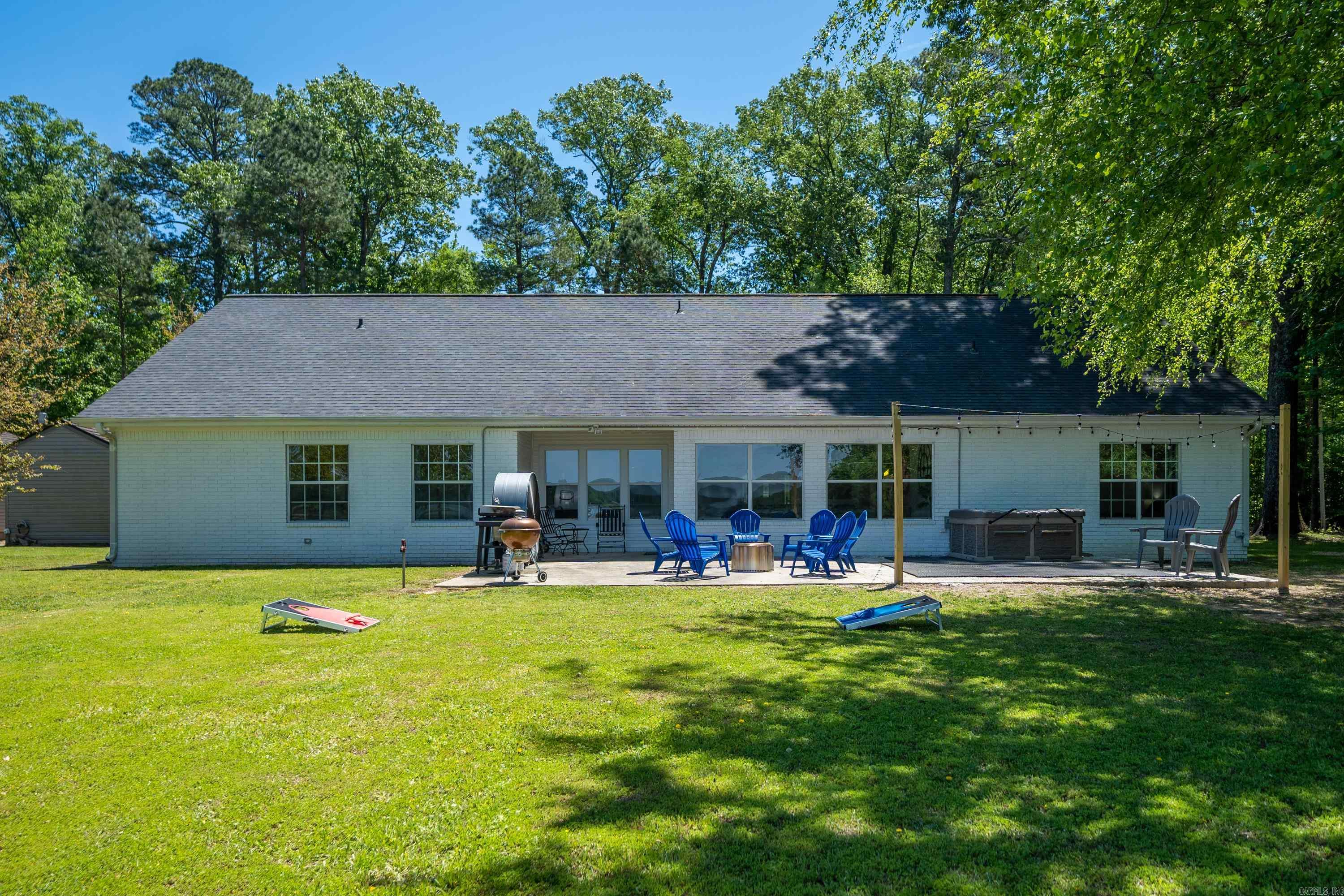 225 Lost Lake Point Property Photo 4