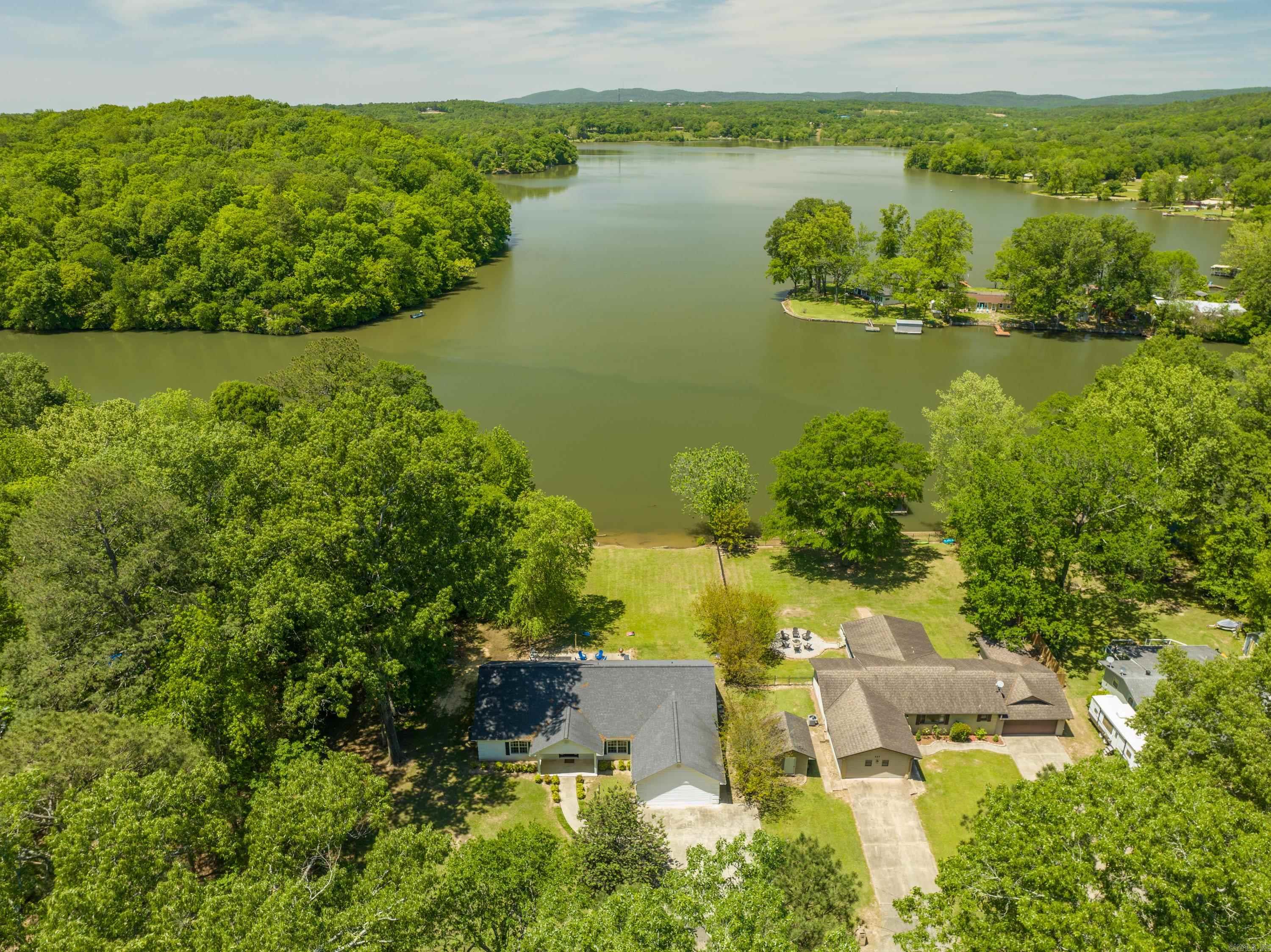 225 Lost Lake Point Property Photo 23