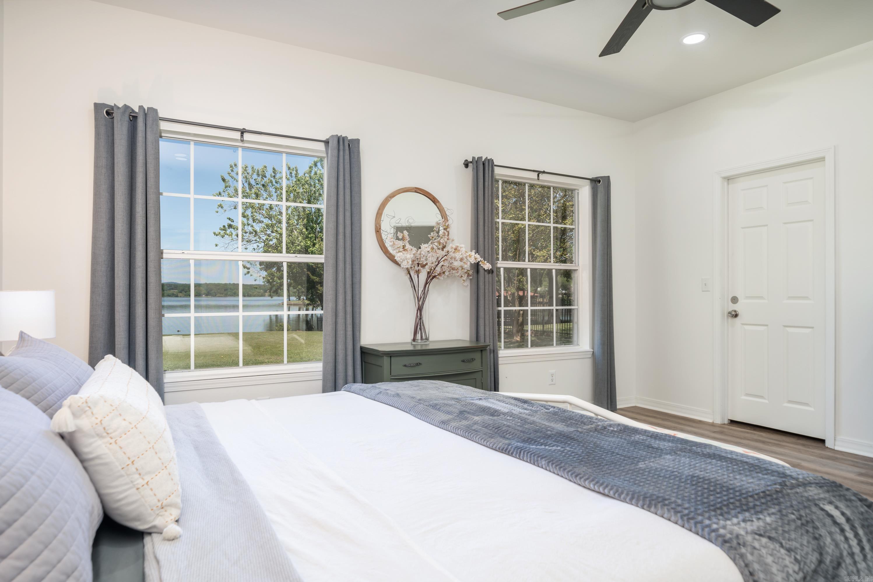 225 Lost Lake Point Property Photo 26