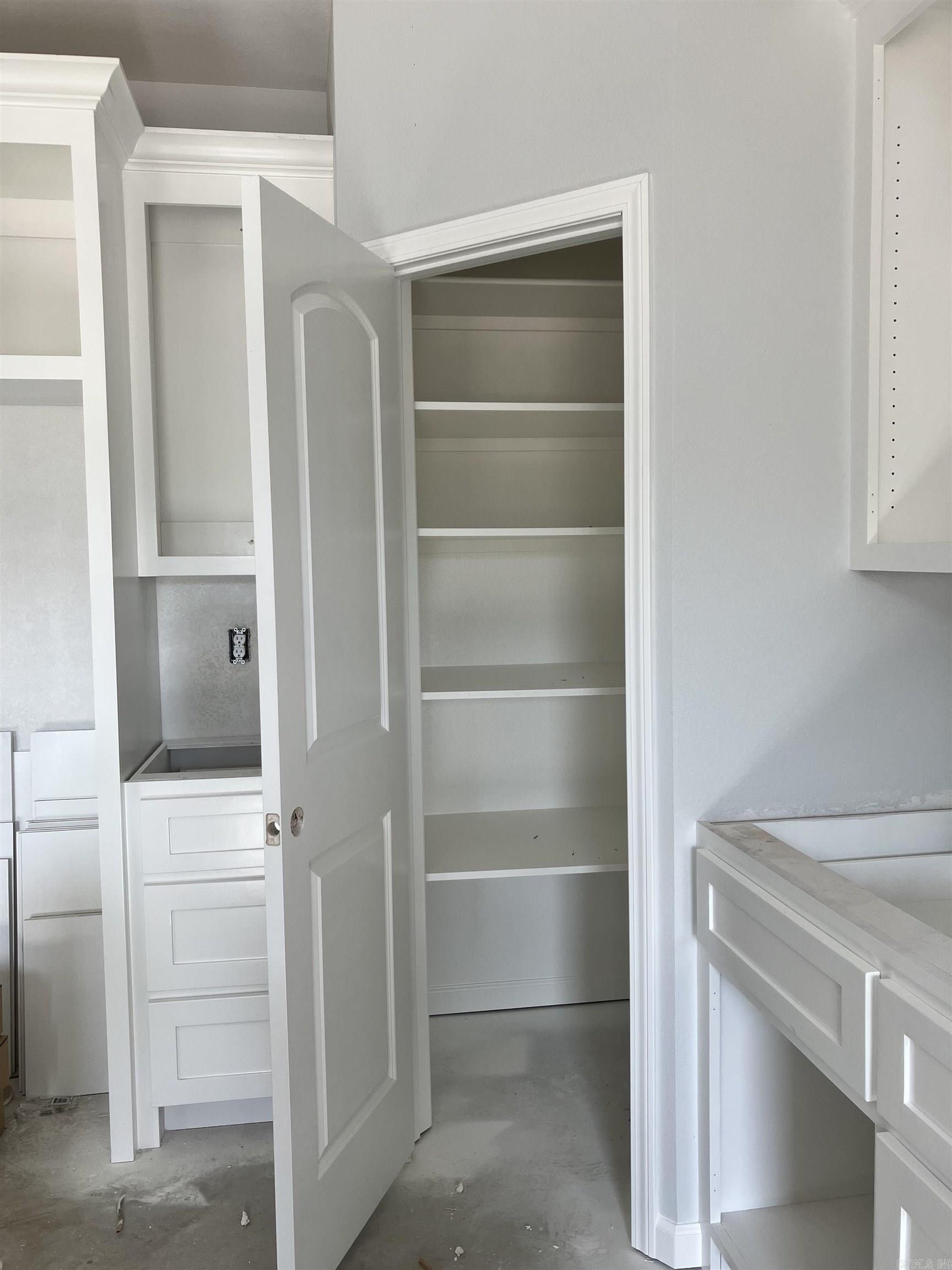 118 S Apple Property Photo 10