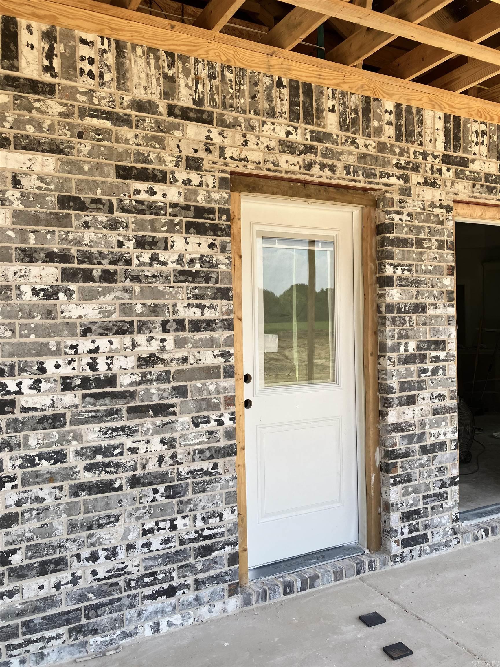 118 S Apple Property Photo 16