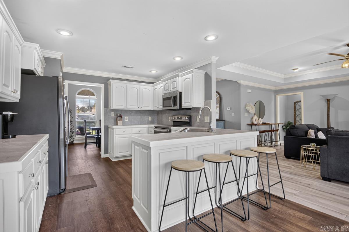 3024 Gemstone Cove Property Photo 16