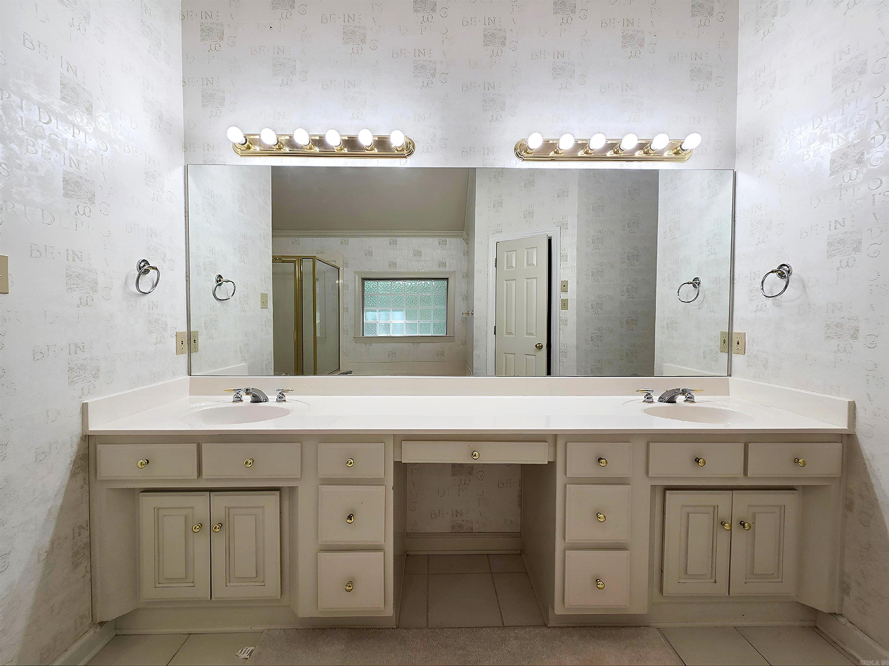210 Deauville Drive Property Photo 19