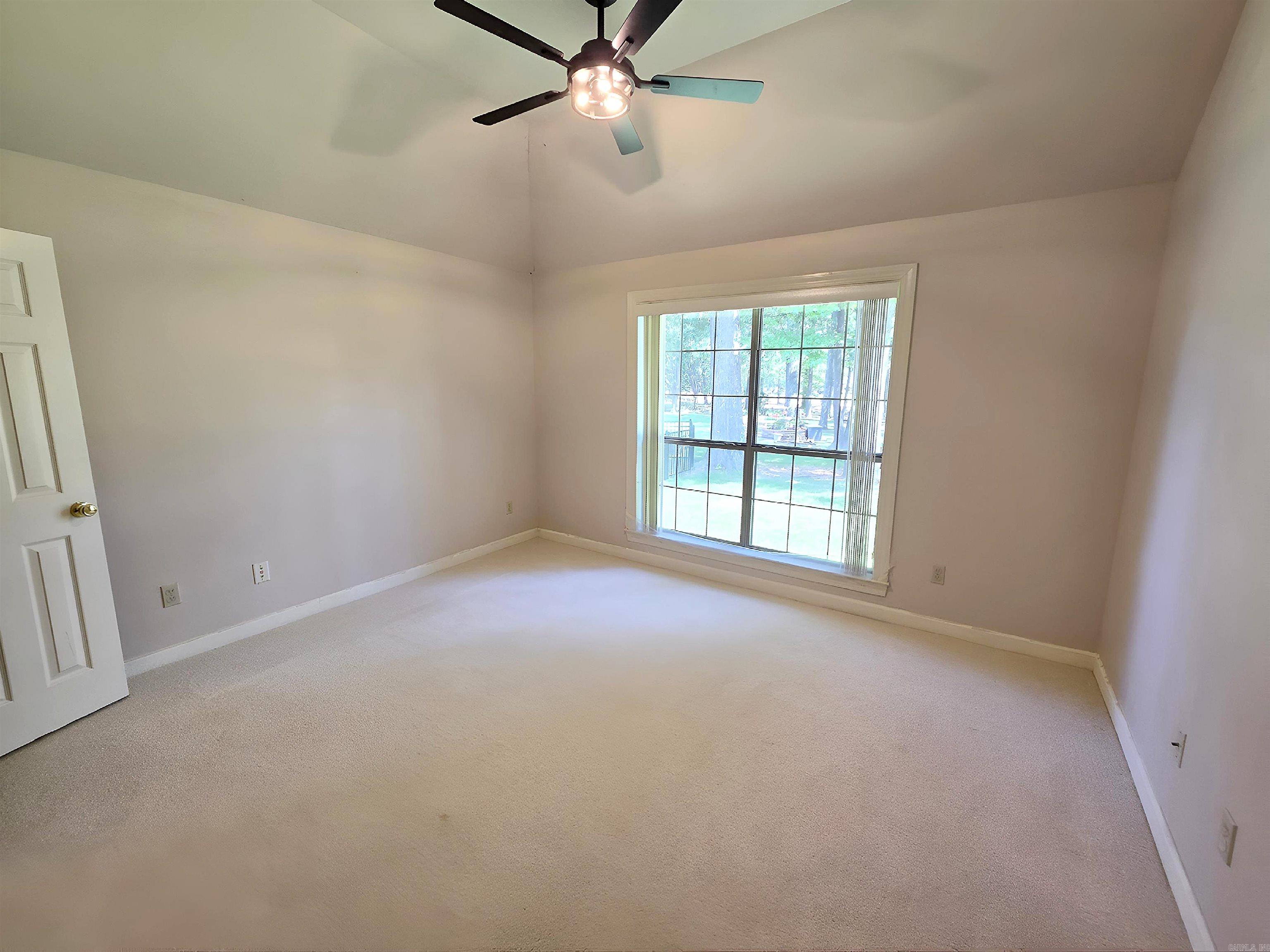 210 Deauville Drive Property Photo 26