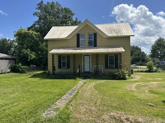 701 E 3rd Street Property Photo 1