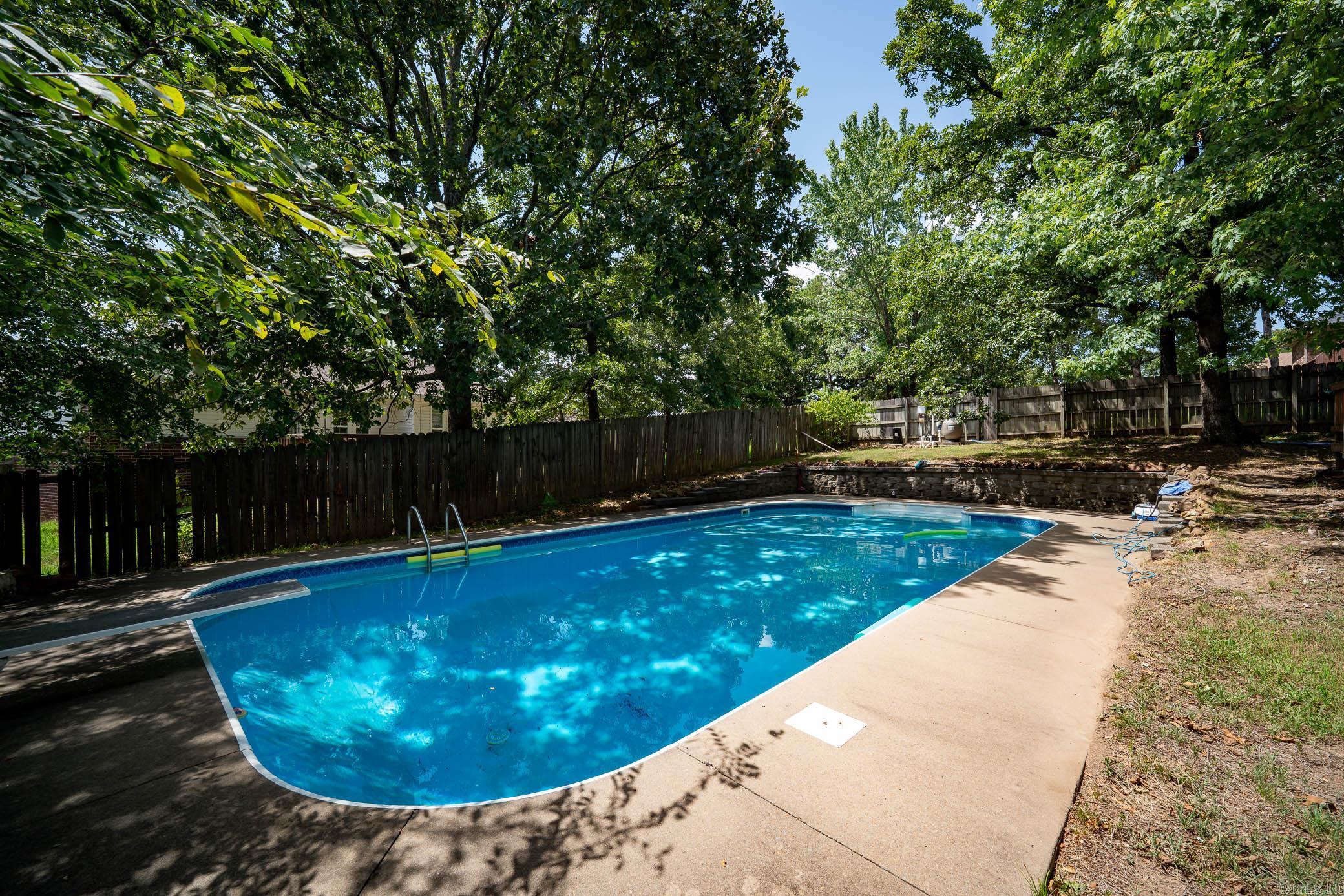 1665 Highpoint Drive Property Photo 8