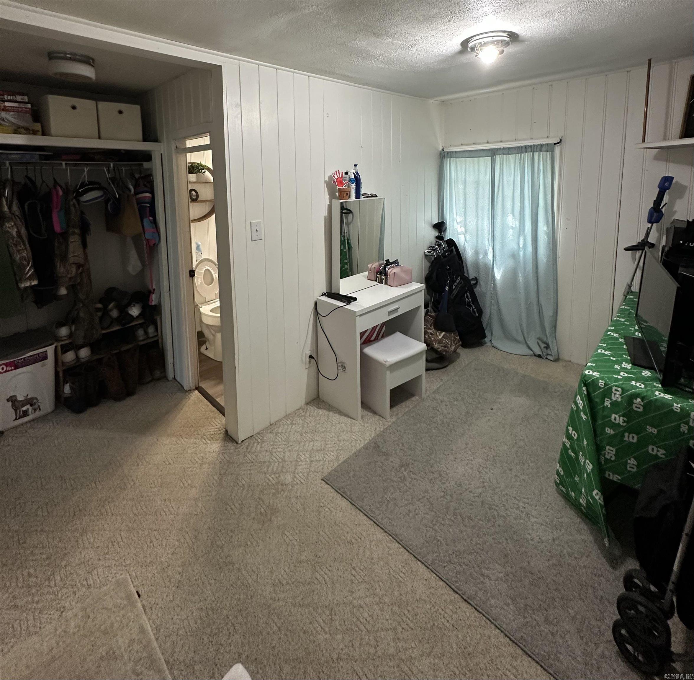 220 Grand Point Drive Property Photo 15