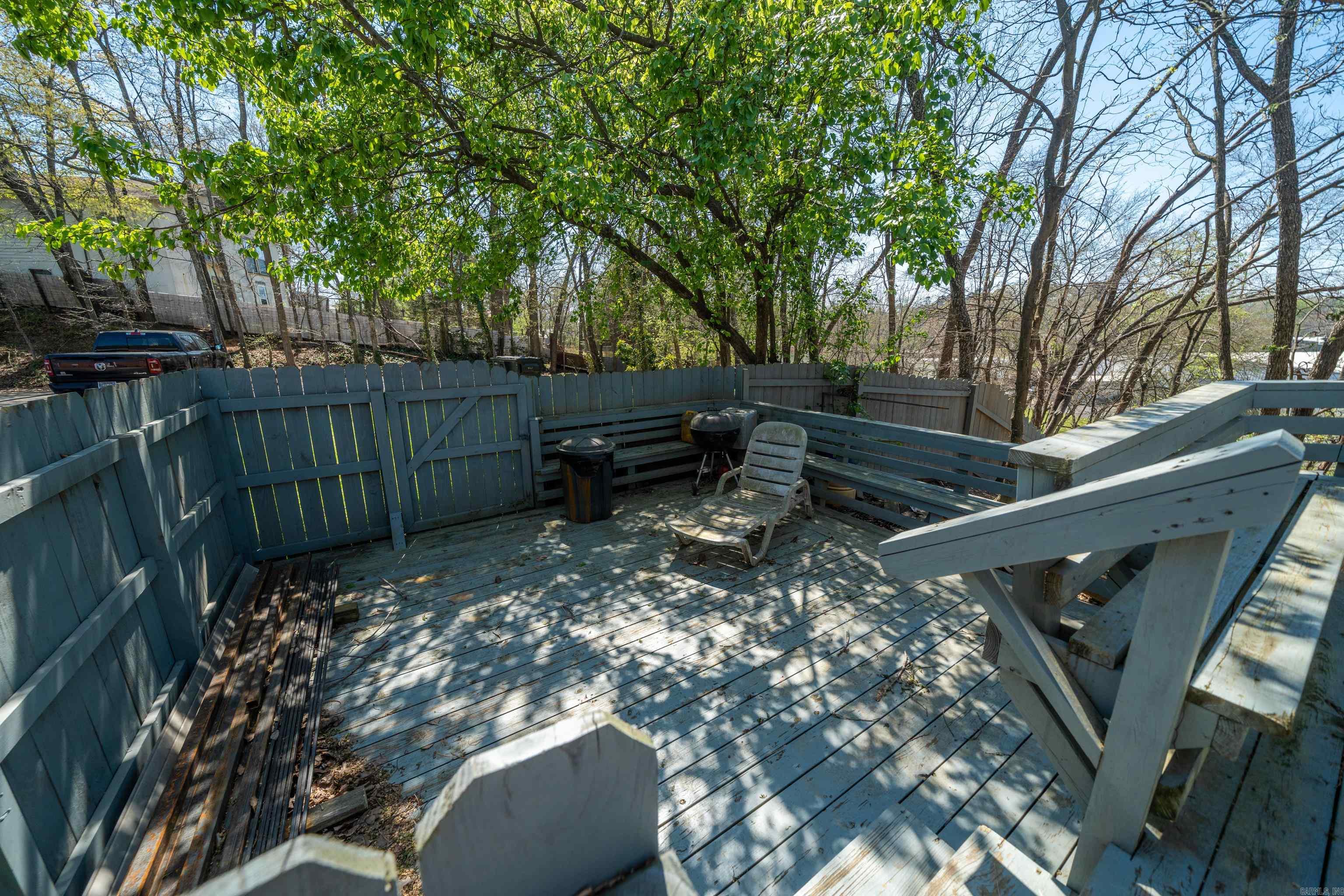 120 Hill Street Property Photo 37