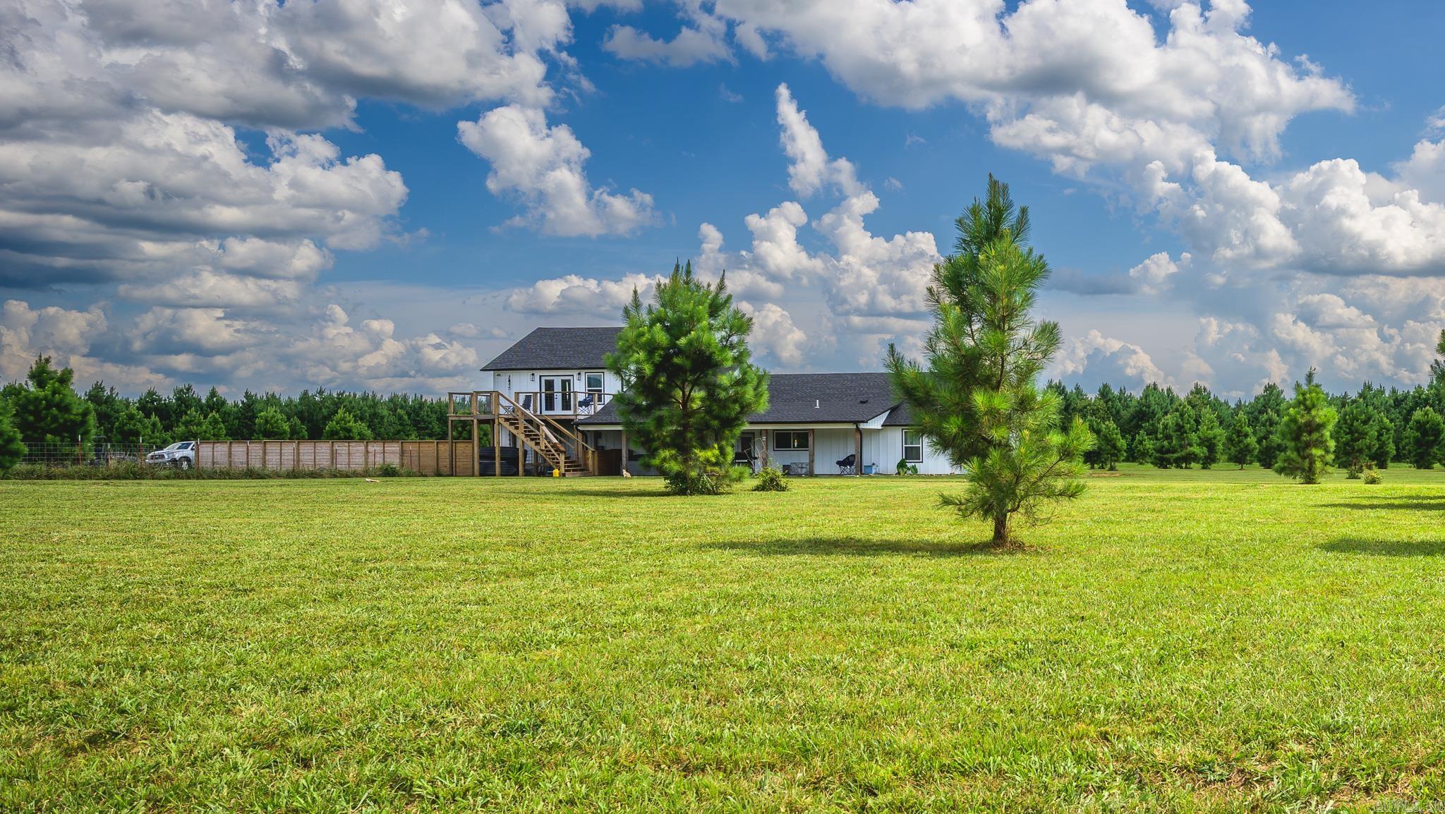 109 Serenity Ln Property Photo 36