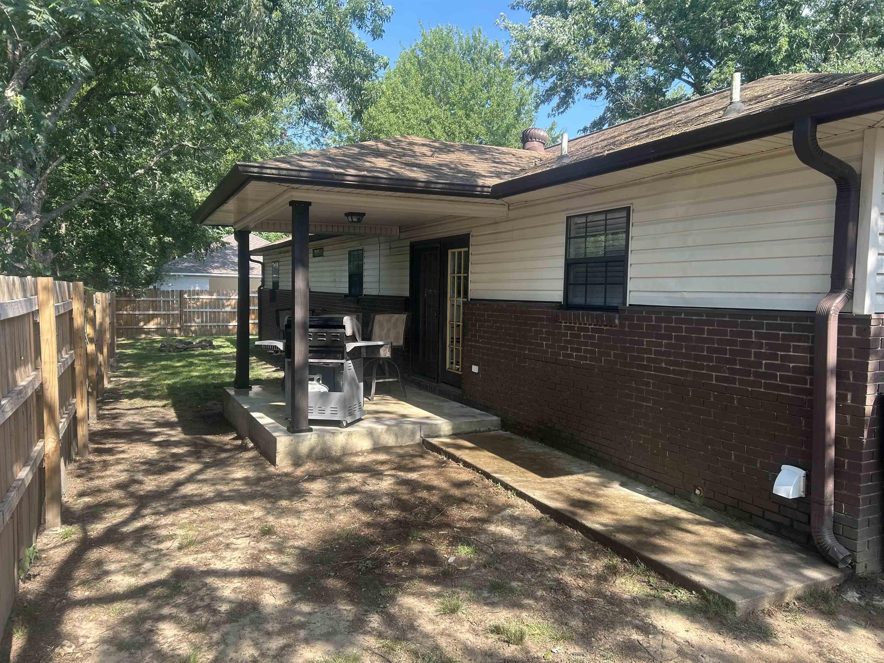 2 Blossom Lane Property Photo 17