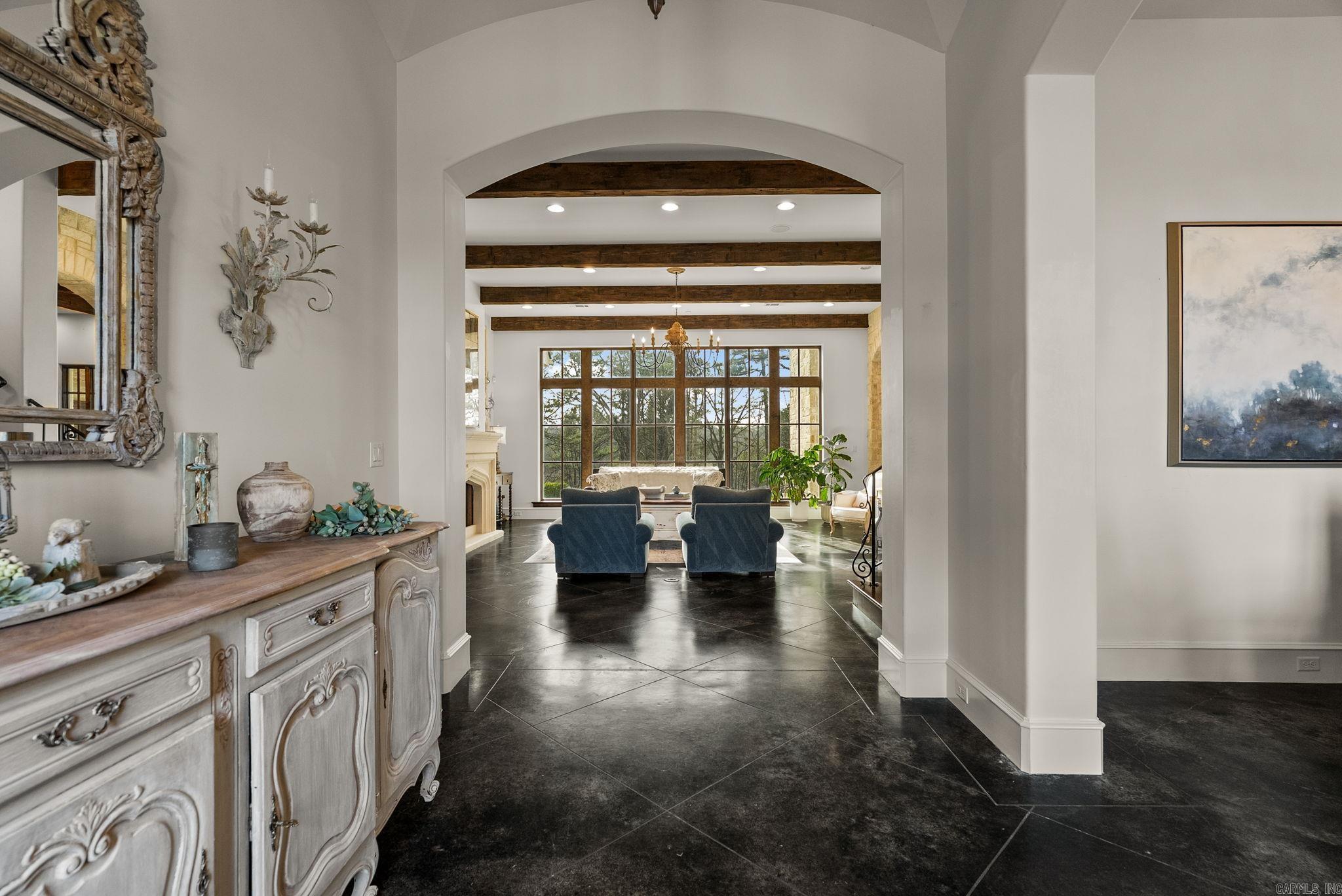 19 Cravache Court Property Photo 5